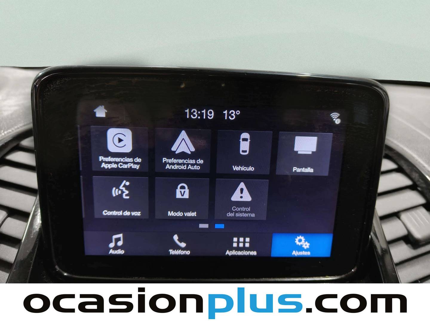 Foto Ford Ka+ Ford Ka+ 1.2 Ti-VCT White Edition (85 CV)