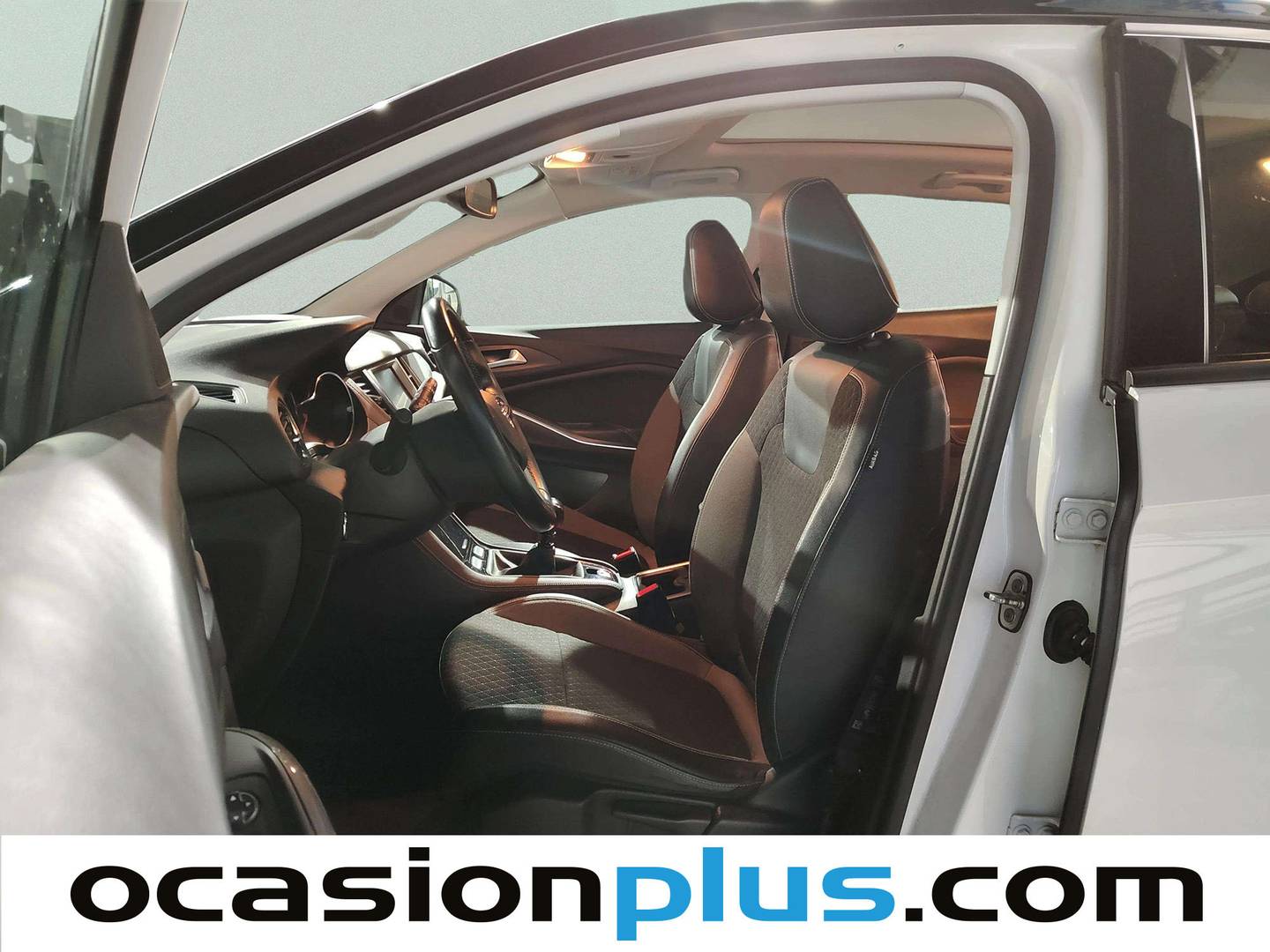 Foto Opel Grandland X Opel Grandland X 1.6 CDTi Excellence (120 CV)