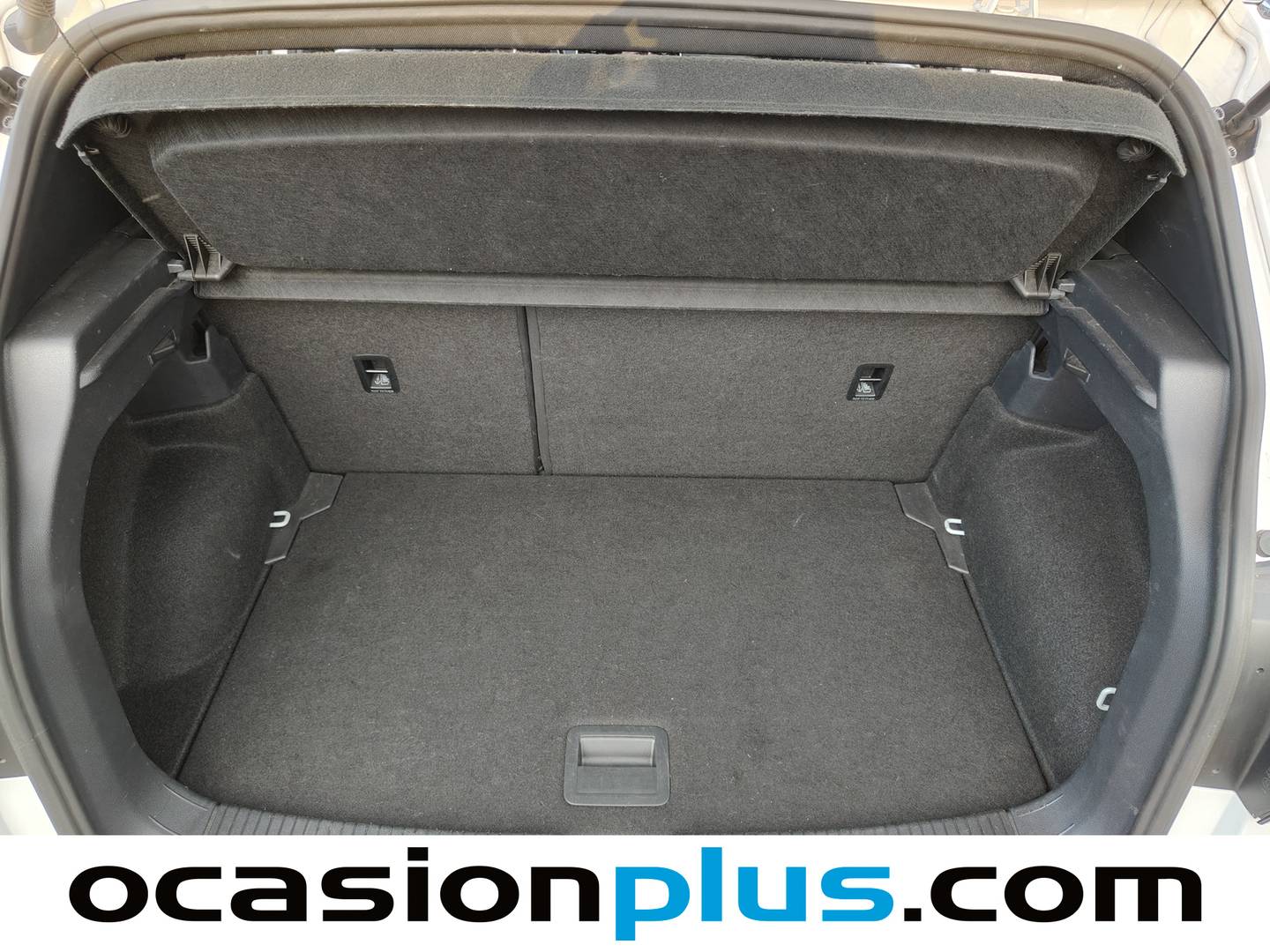 Fotos maletero Volkswagen T-Cross Volkswagen T-Cross R-Line 1.0 TSI (116 CV) DSG