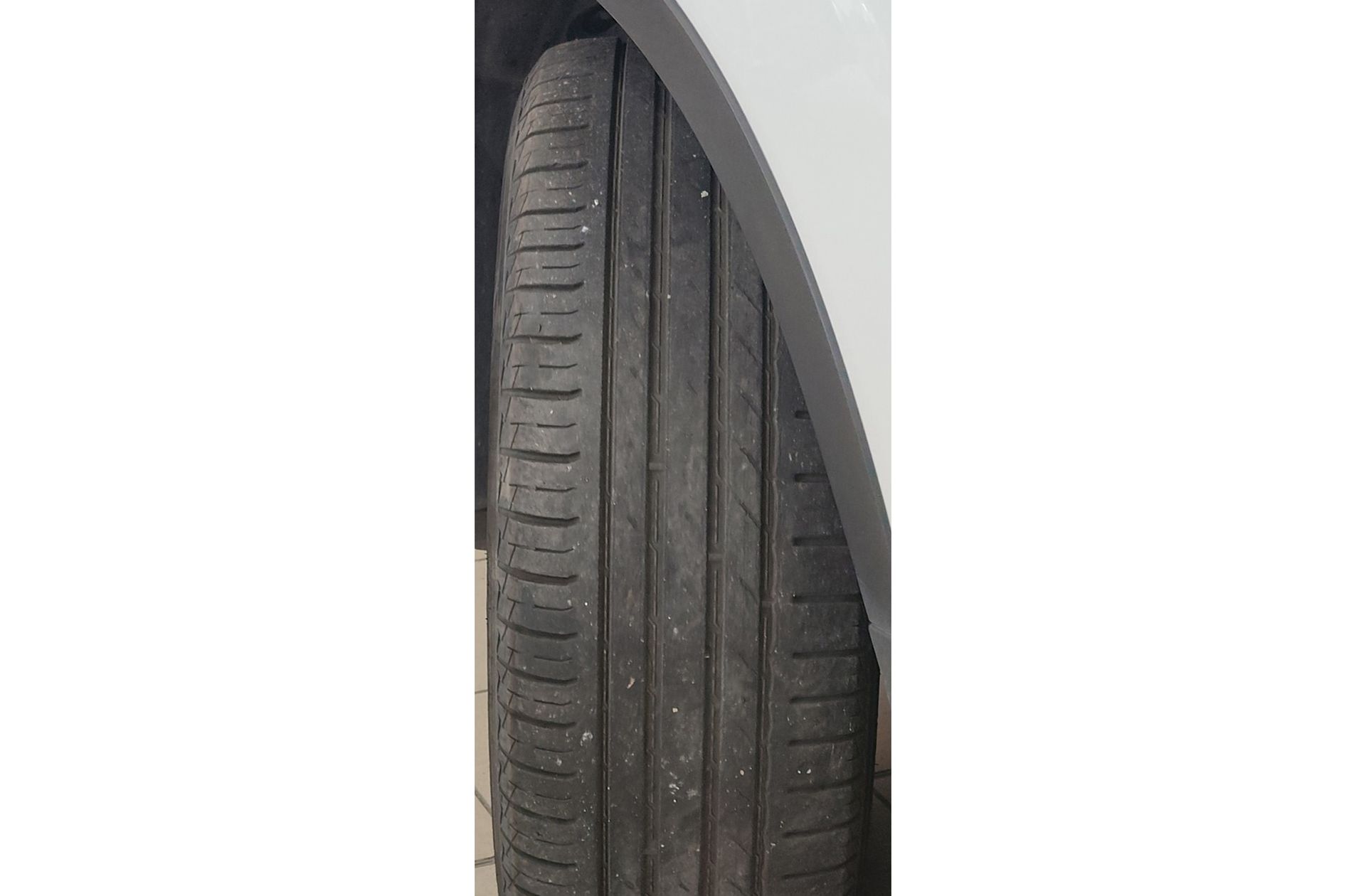 Ford Kuga 1.5 EcoBoost Trend+ 4x2 - foto 31