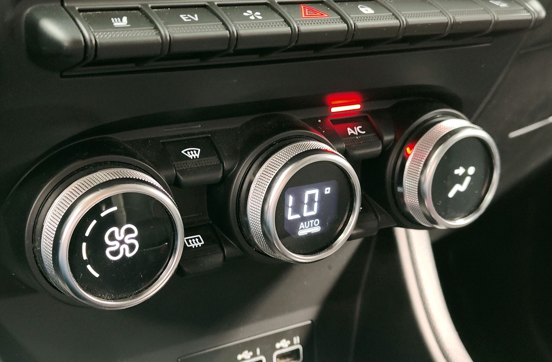 Mitsubishi ASX 160 PHEV Kaiteki - foto 33