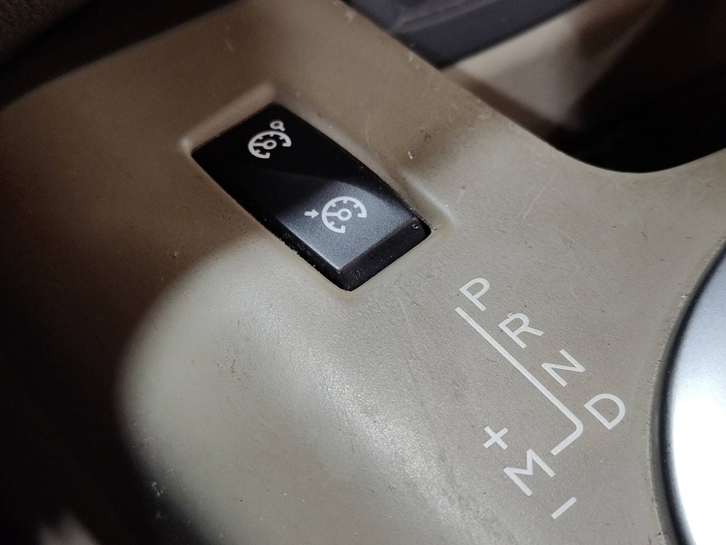 Foto Renault Scénic Renault Scenic 2.0 Privilege CVT  (142 CV)