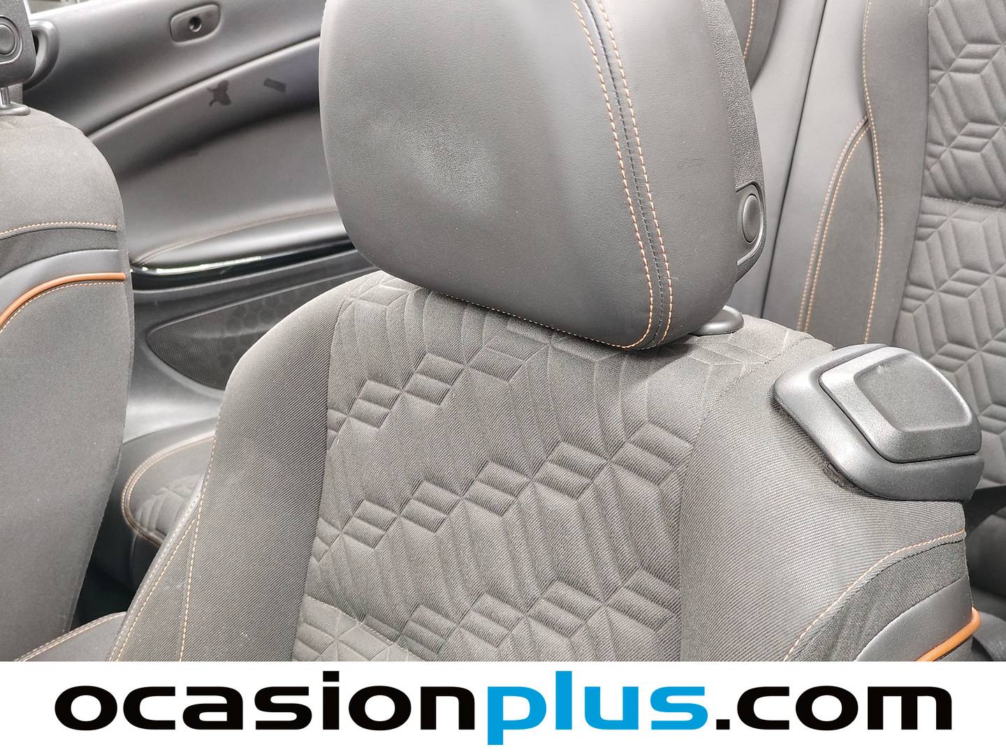 Equipamiento del Opel Cabrio Opel Cabrio 2.0 CDTi Excellence Auto (165 CV)