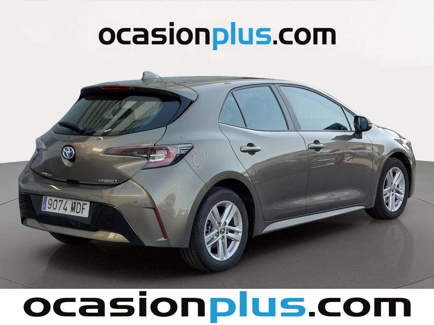 Foto trasera Toyota Corolla Toyota Corolla 1.8 125 Híbrido Active Tech E-CVT (122 CV) derecha