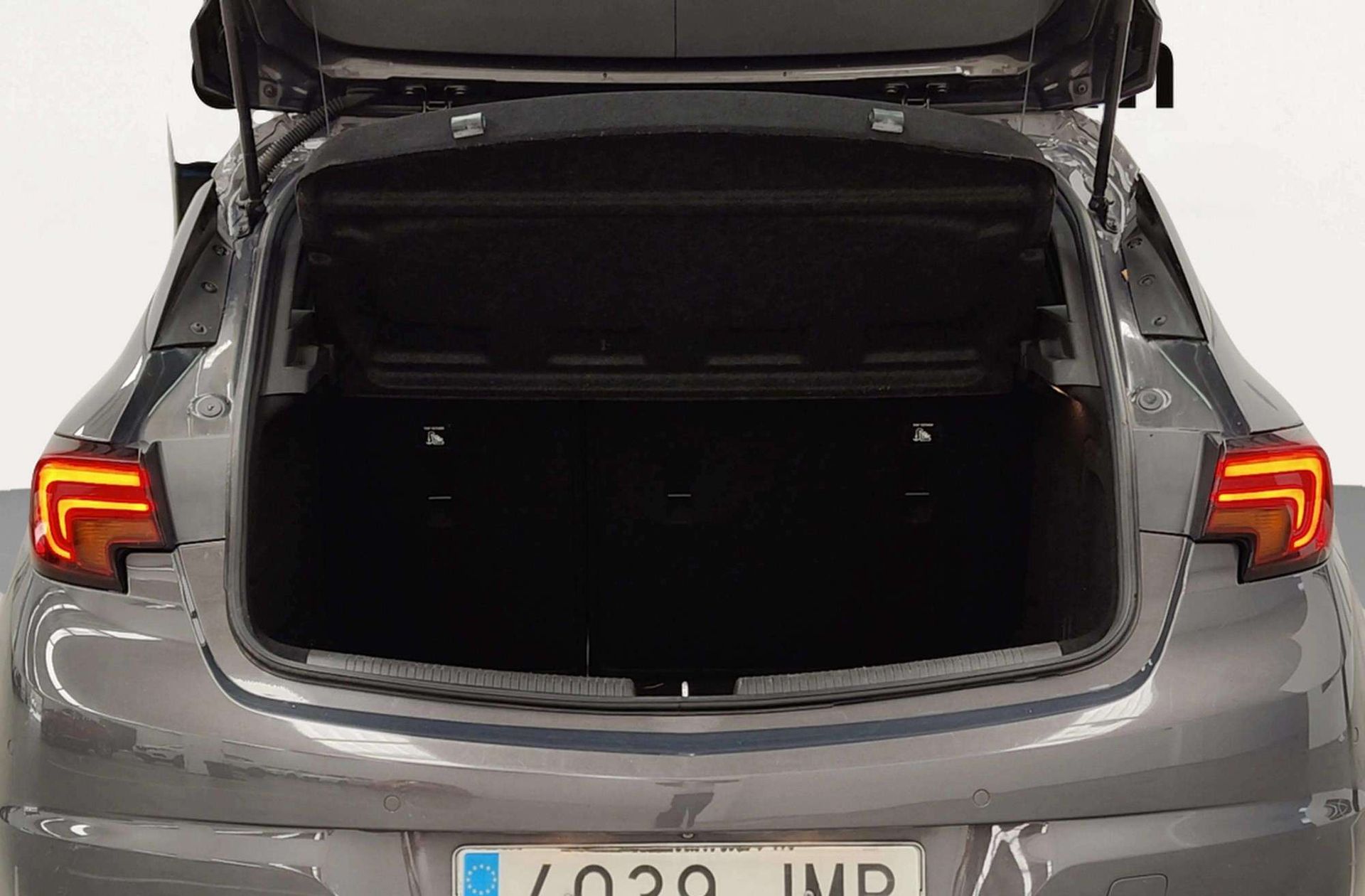 Opel Astra 1.0 Turbo Dynamic - foto 14