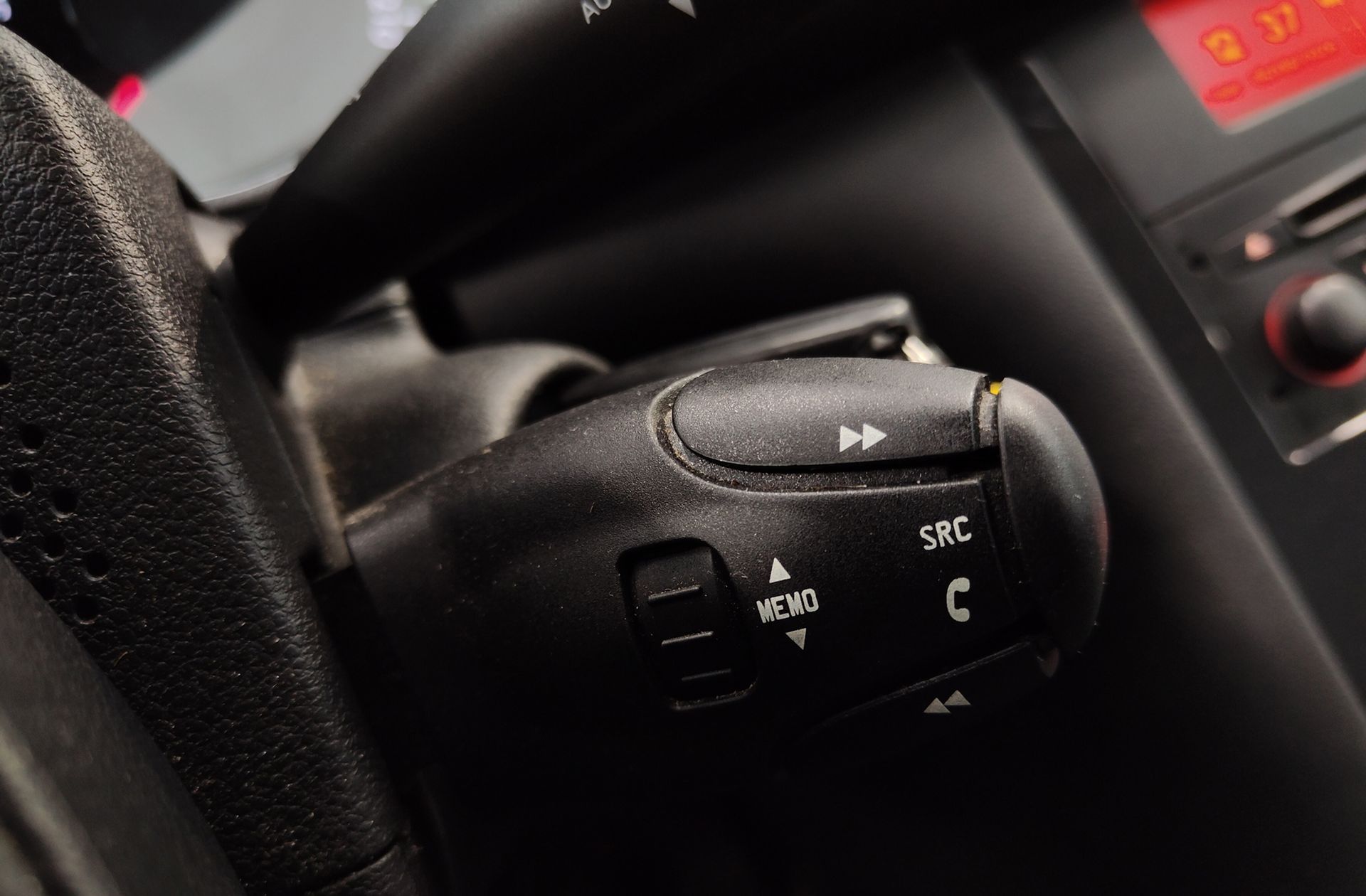 Peugeot 3008 1.6 BlueHDi FAP Style - foto 32