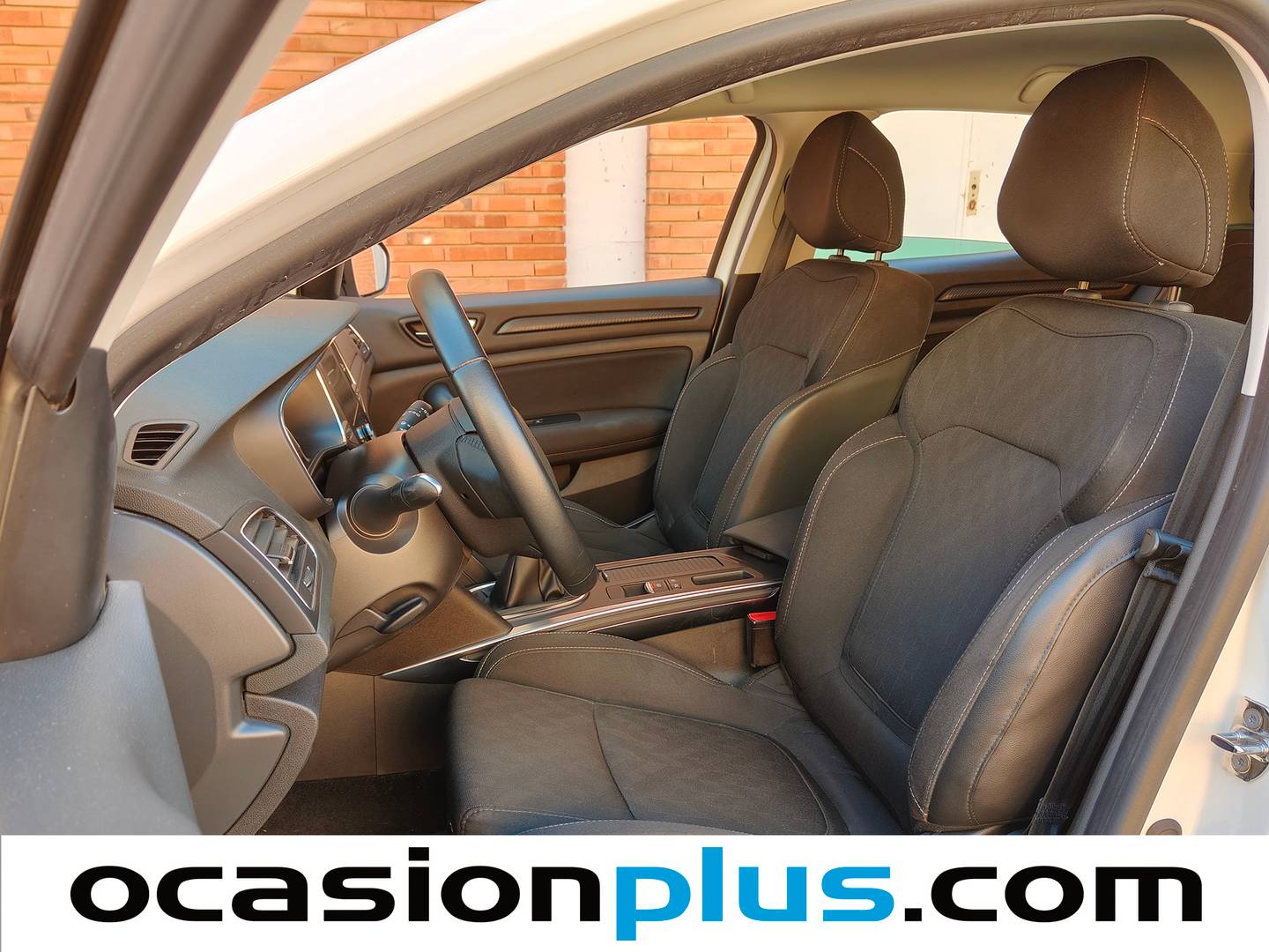 Foto asientos delanteros Renault Mégane Renault Megane Limited Blue dCi (115 CV)