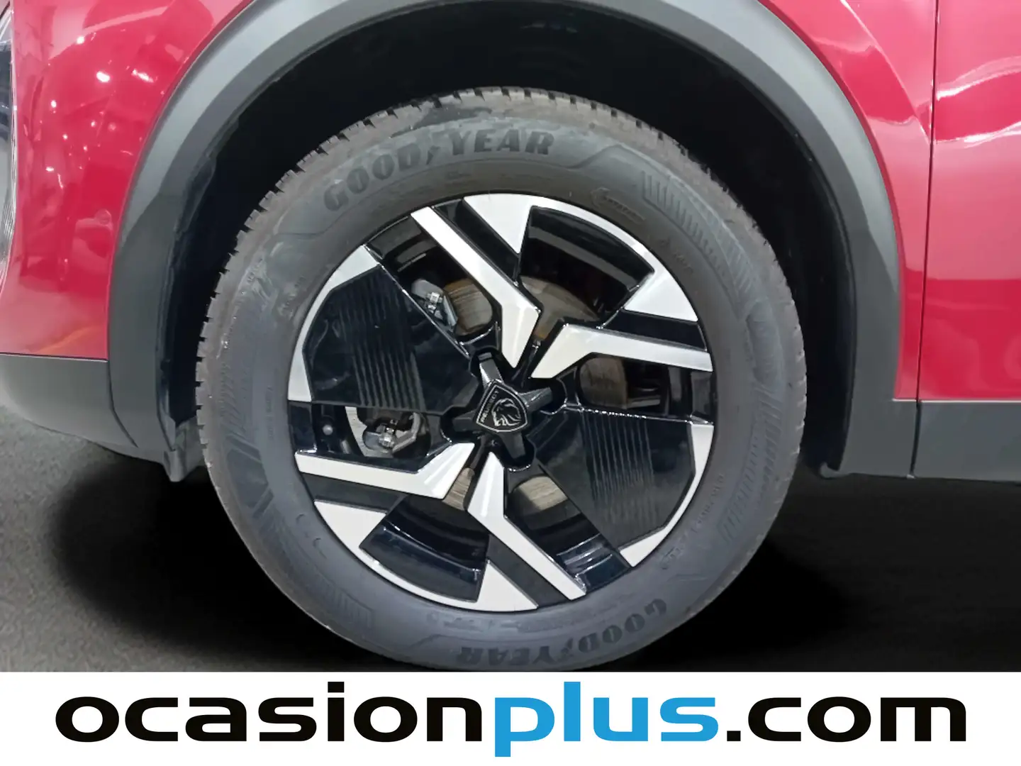 Foto Peugeot 2008 Peugeot 2008 Allure Hybrid eDCS6 (145 CV)