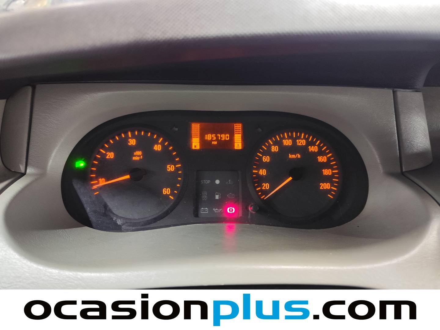 Opel Vivaro Opel Vivaro Combi 2.5 CDTI Corto 2.9t (135 CV) Camperizada 4 Plazas 2005
