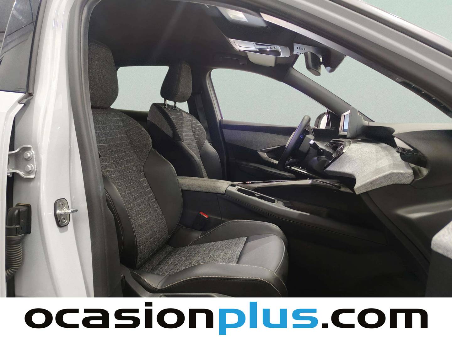 Peugeot 3008 Peugeot 3008 Hybrid 145 Allure eDCS6 (145 CV) automático