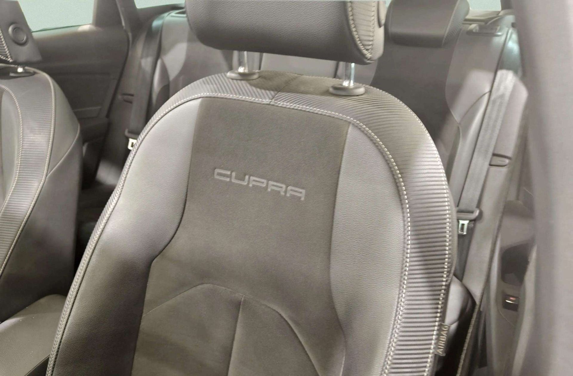 SEAT León ST 2.0 TSI Cupra - foto 9