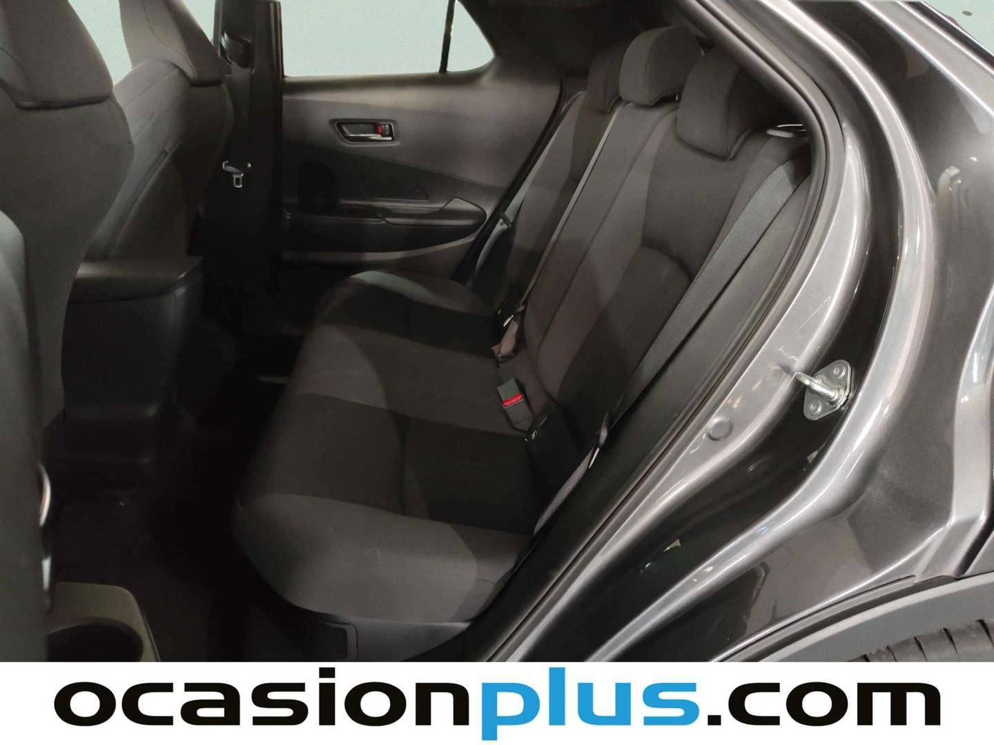 Foto asientos traseros Toyota C-HR Toyota C-HR 140H Advance (140 CV)