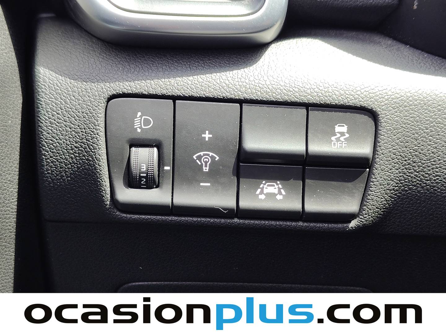 Accesorios del KIA Sportage KIA Sportage 1.7 CRDi VGT Eco-Dynamics x-Tech17 4x2 (115 CV)