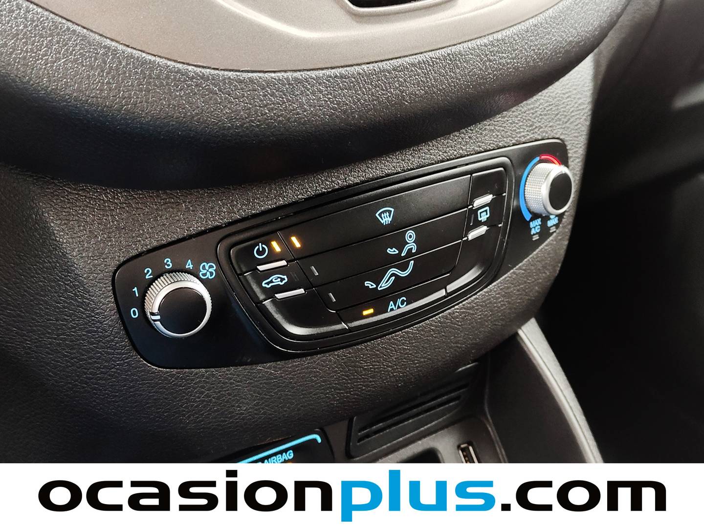 Foto Ford Tourneo Courier Ford Tourneo Courier 1.0 EcoBoost Trend (100 CV)