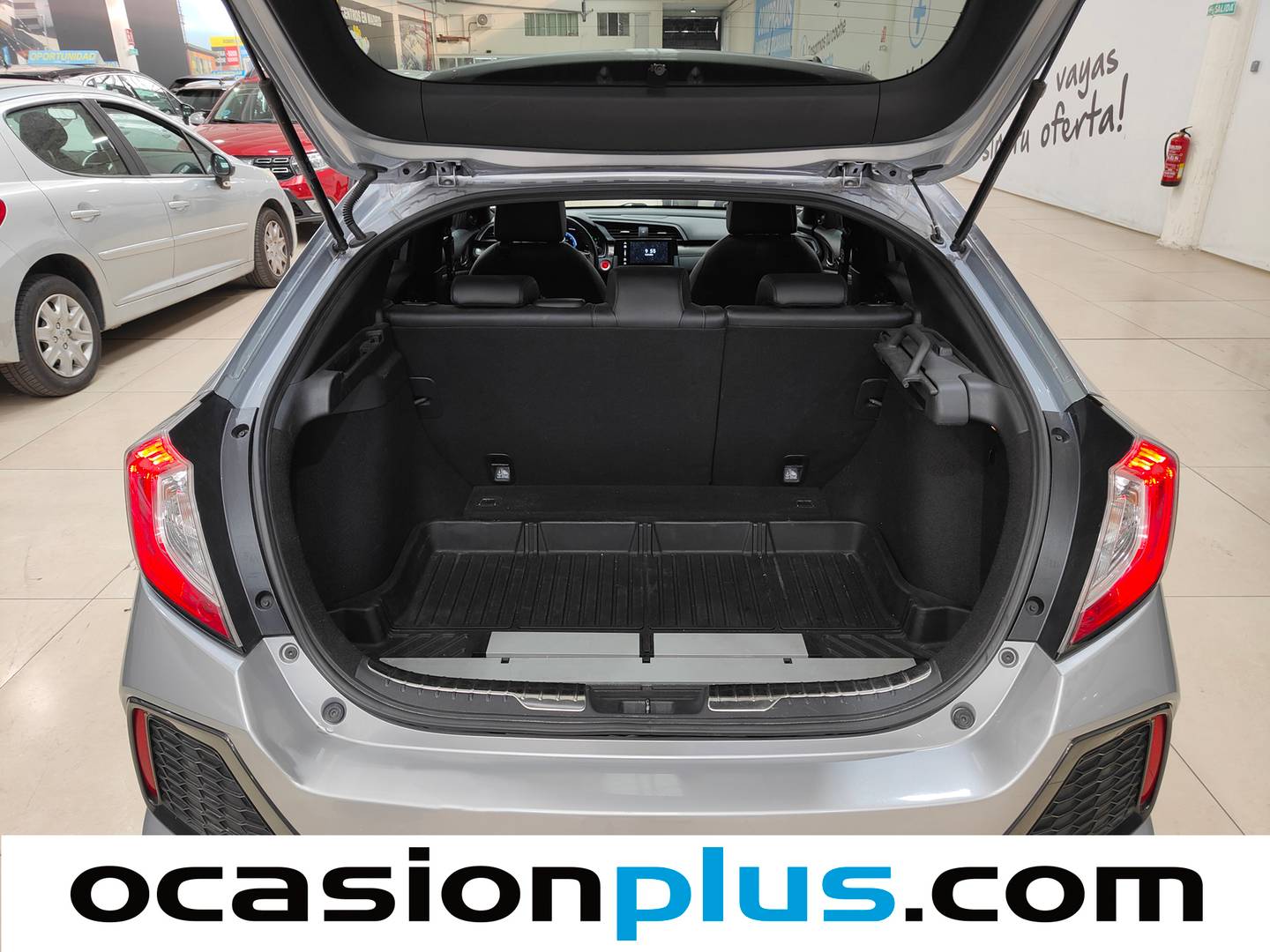 Fotos maletero Honda Civic Honda Civic 1.0 I-VTEC Turbo Executive CVT (129 CV)