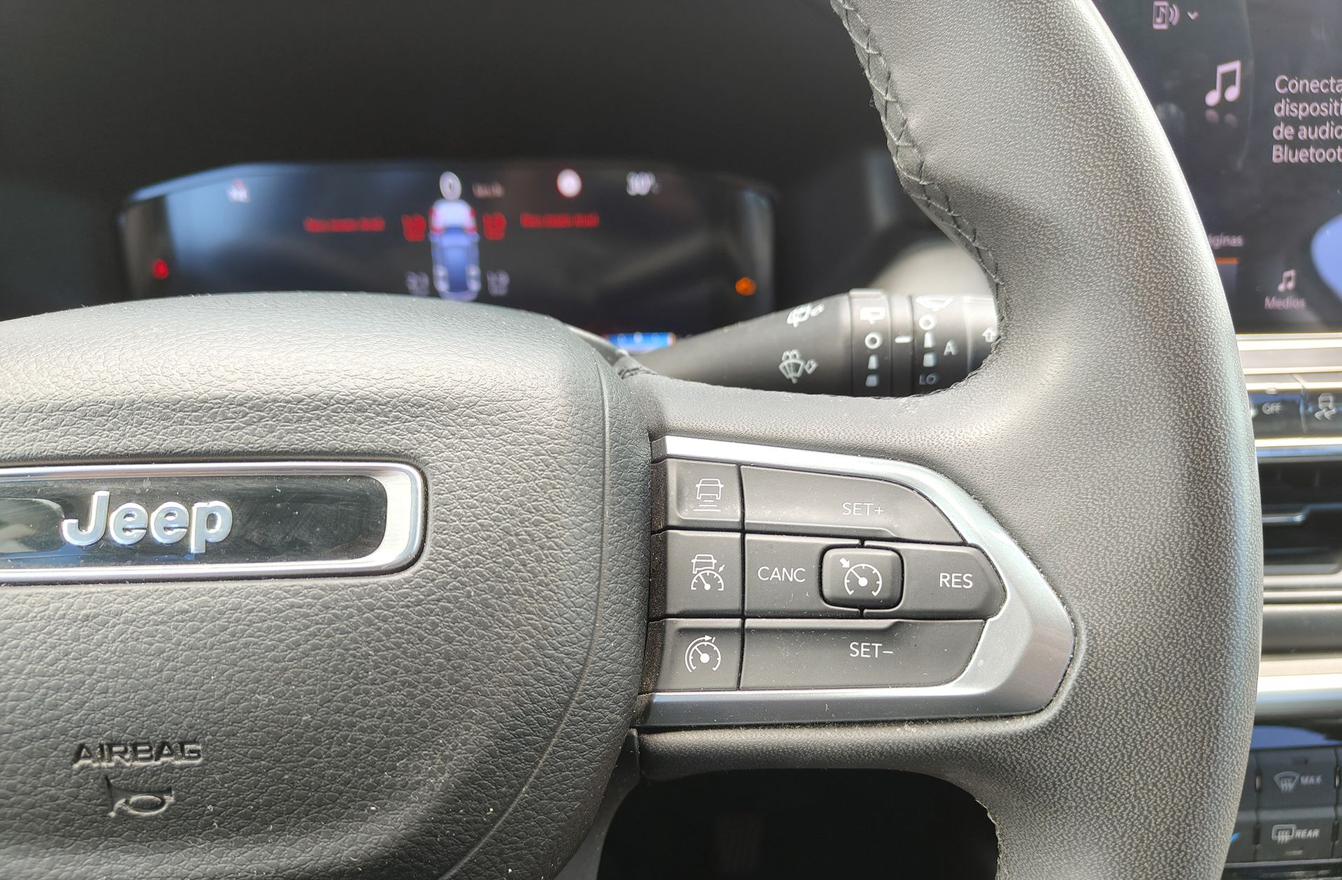 Jeep Compass 1.6 MultiJet Limited 4x2 - foto 27