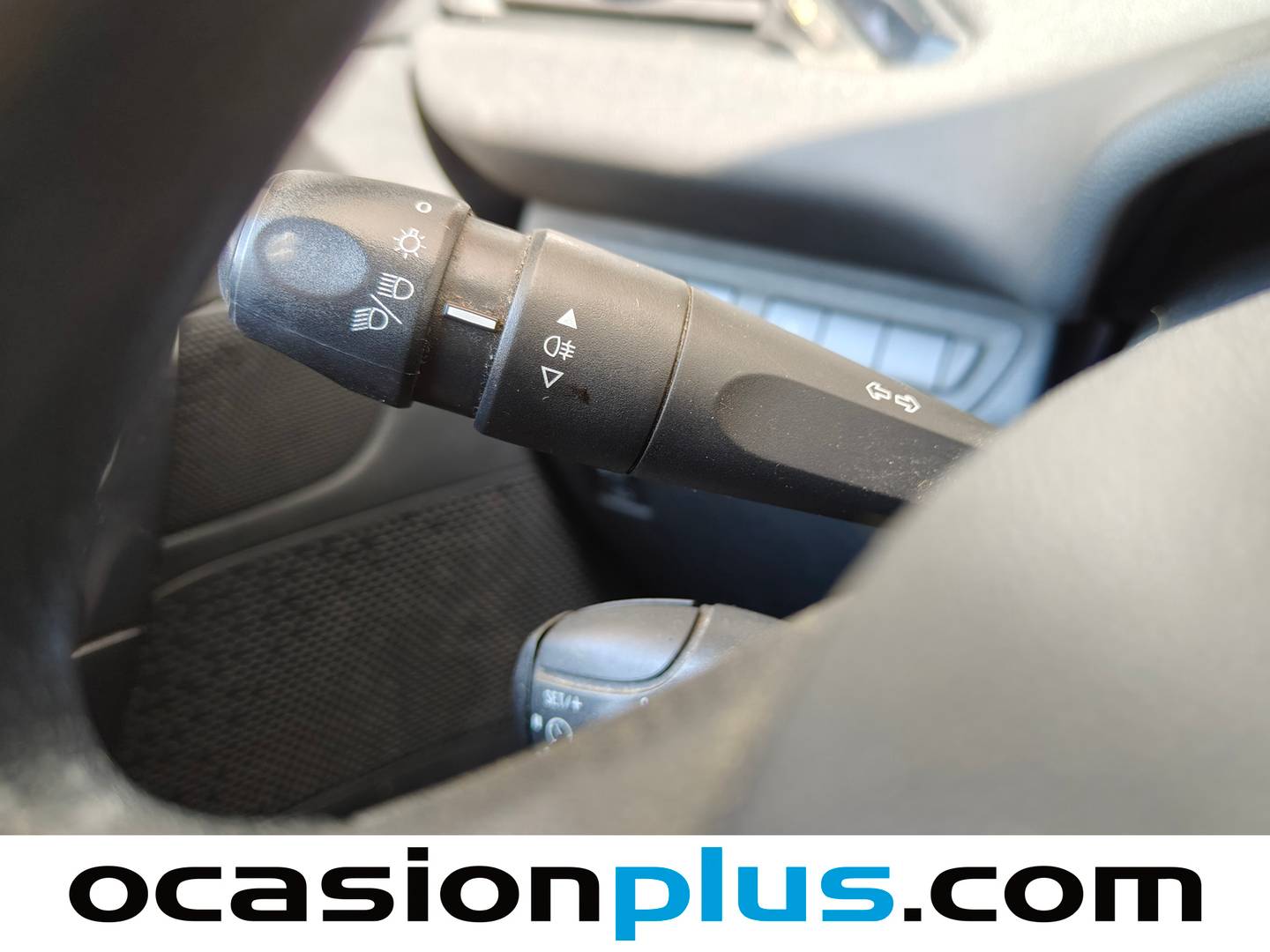 Peugeot 208 Peugeot 208 1.6 BlueHDi Access (75 CV) de segunda mano