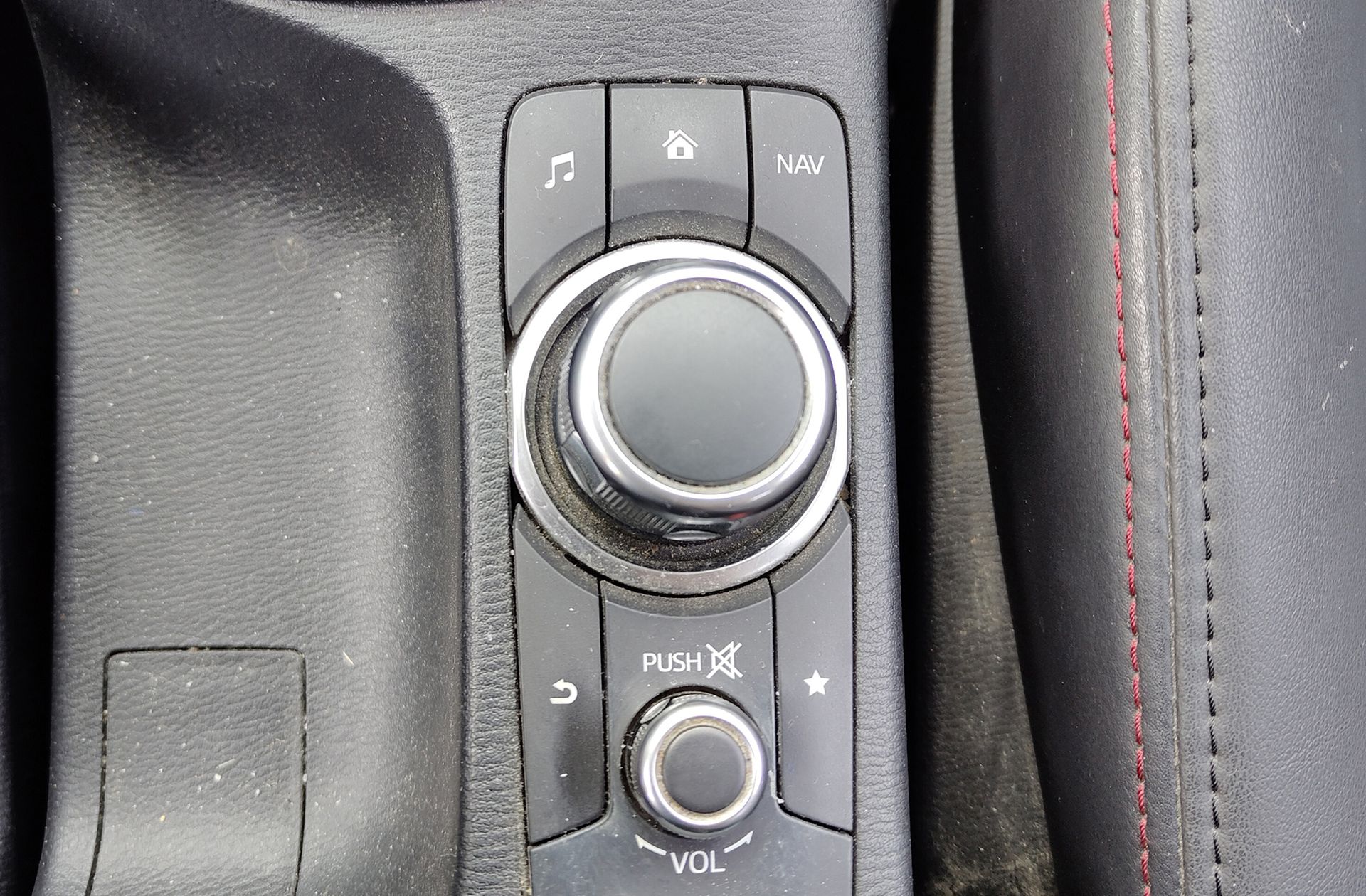 Mazda CX-3 1.5 DE Skyactiv Luxury 2WD - foto 26