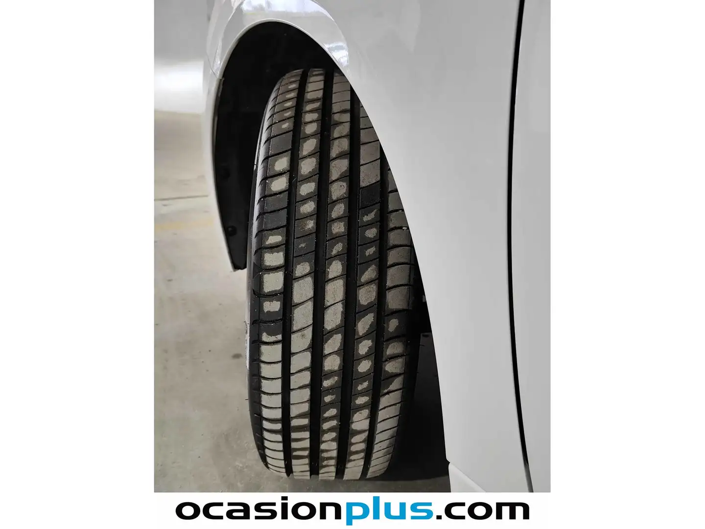 Foto Peugeot 208 Peugeot 208 PureTech 100 Allure 100 CV)