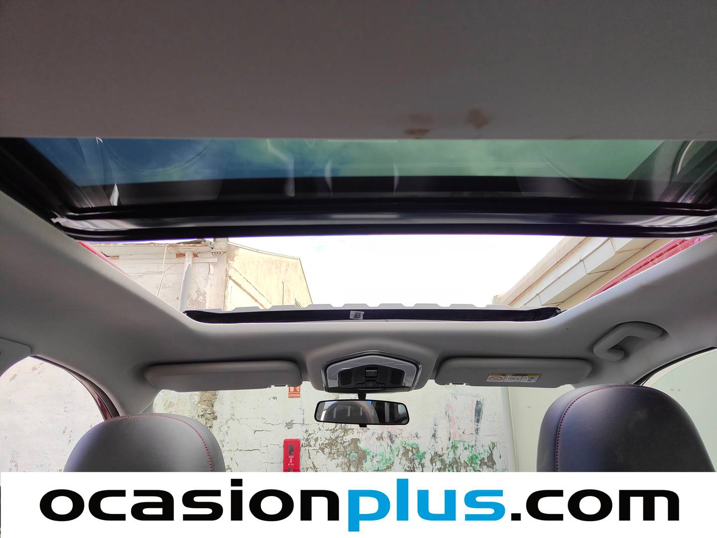 Extras y acabados del SWM G01 SWM G01 1.5T Luxury (131 CV)