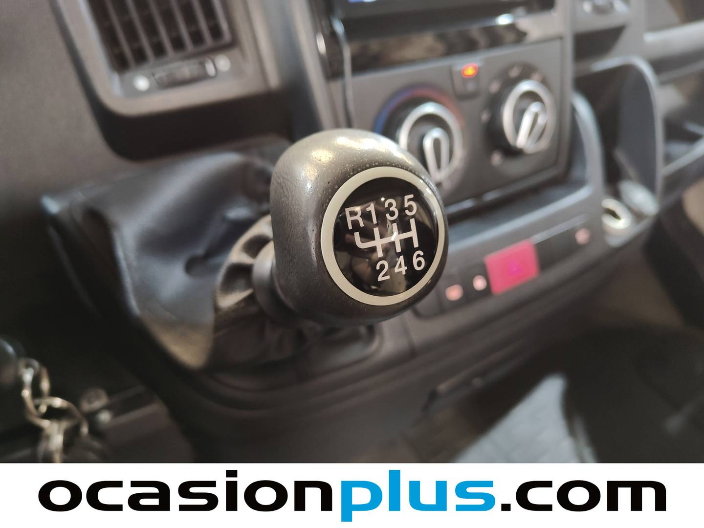 Foto Citroën Jumper Citroen Jumper Furgon BlueHDi 130 35 L3H2 Camperizada (131 CV)