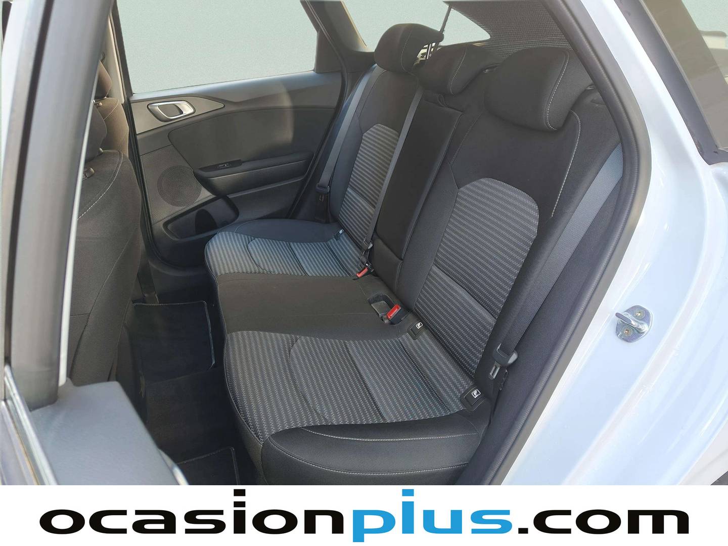 Foto asientos traseros KIA Ceed Tourer KIA Ceed Tourer 1.0 T-GDi Drive (120 CV)