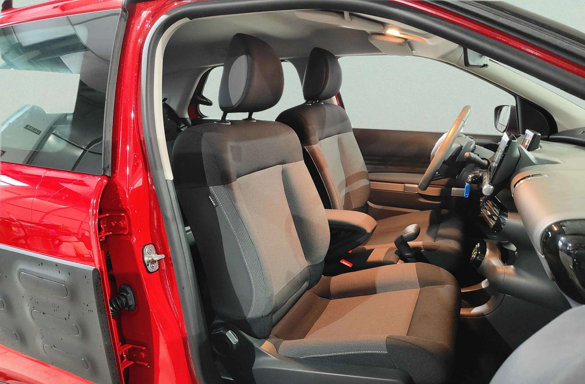 Citroën C4 Cactus e-HDI 92 Feel Fine ETG6 - foto 15
