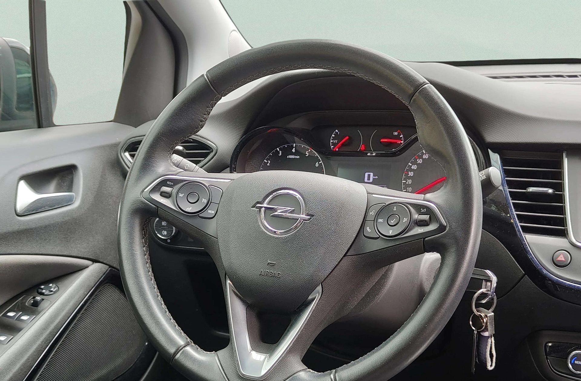 Opel Crossland 1.2 Design Line 120 Aniversario - foto 32