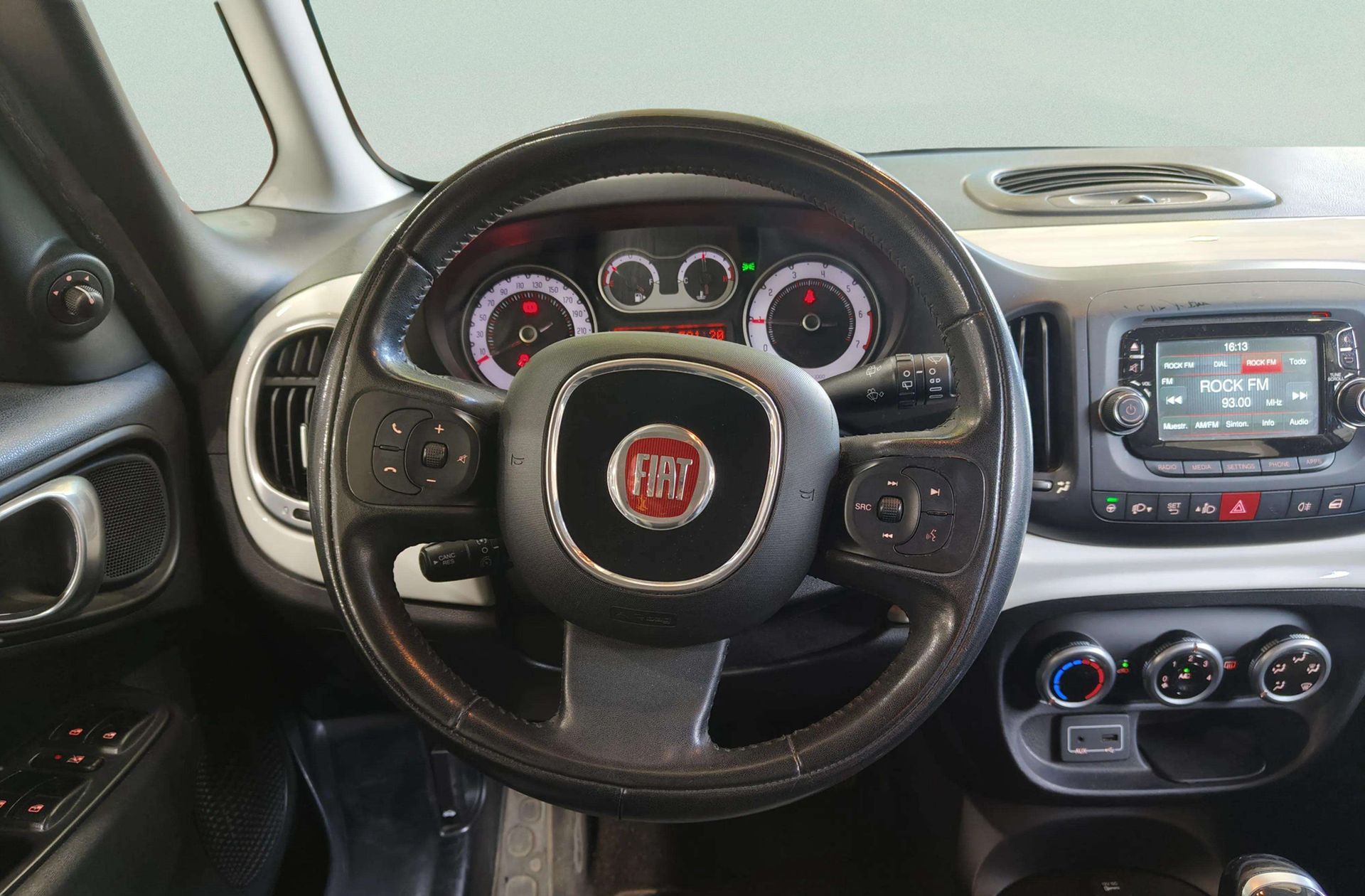 Fiat 500L 1.4 Pop Star - foto 20
