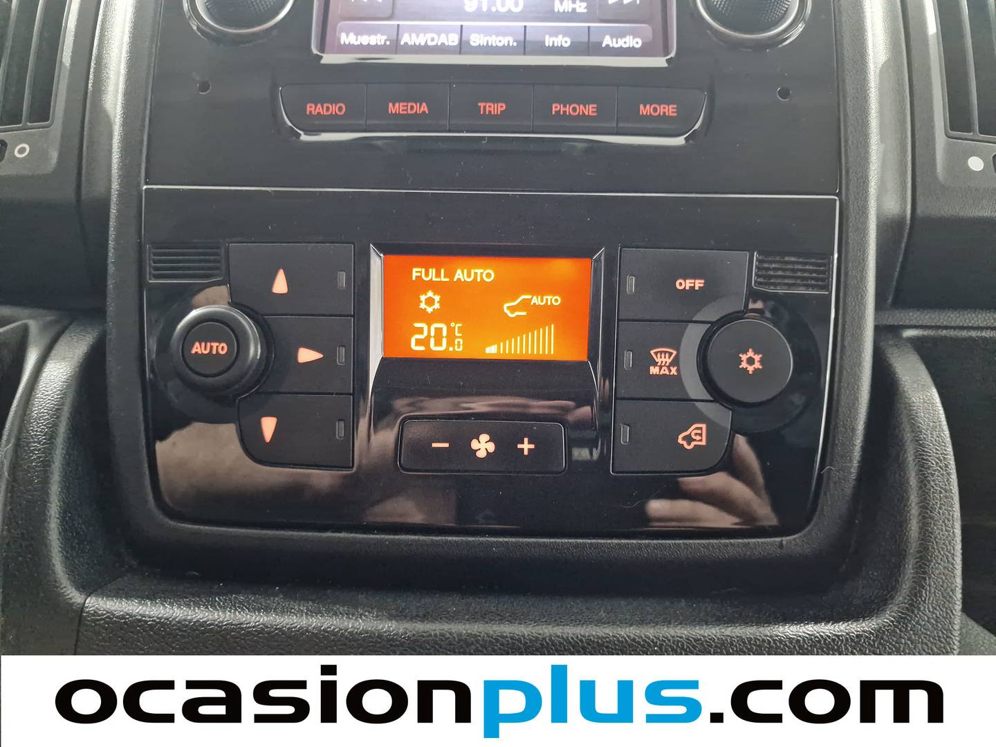 Foto Peugeot Boxer Peugeot Boxer Furgon BlueHDi 140 S&S Pack 330 L1 H1 (140 CV)