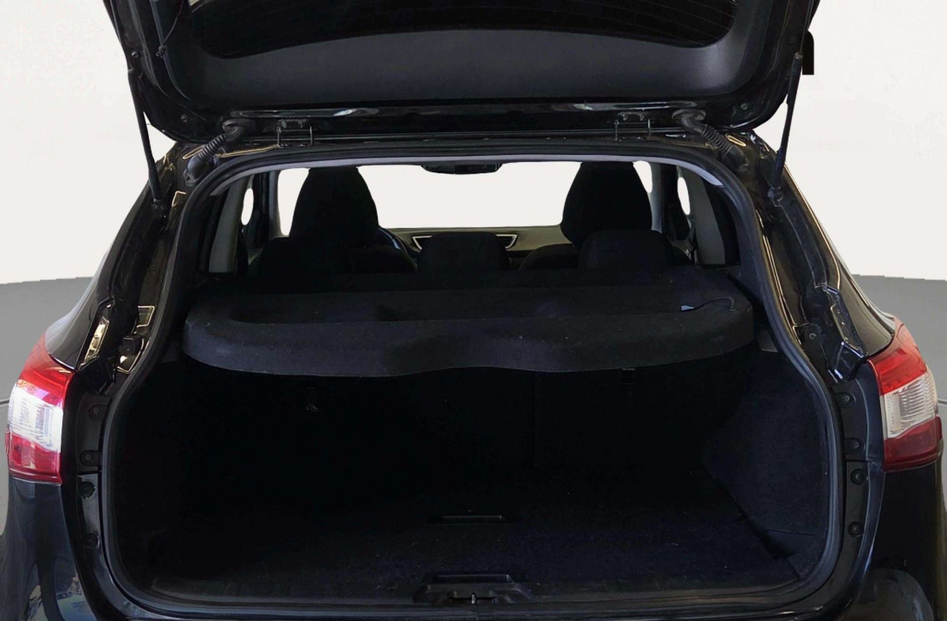Nissan Qashqai 1.5 dCi N-Connecta 4x2 - foto 15