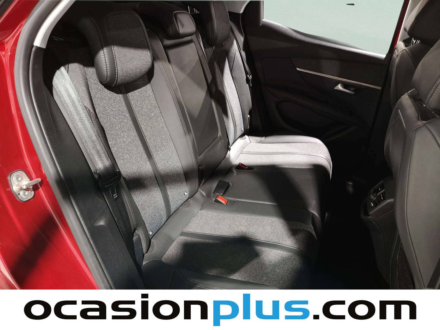 Foto Peugeot 3008 Peugeot 3008 PureTech 130 S&S Allure (130 CV)