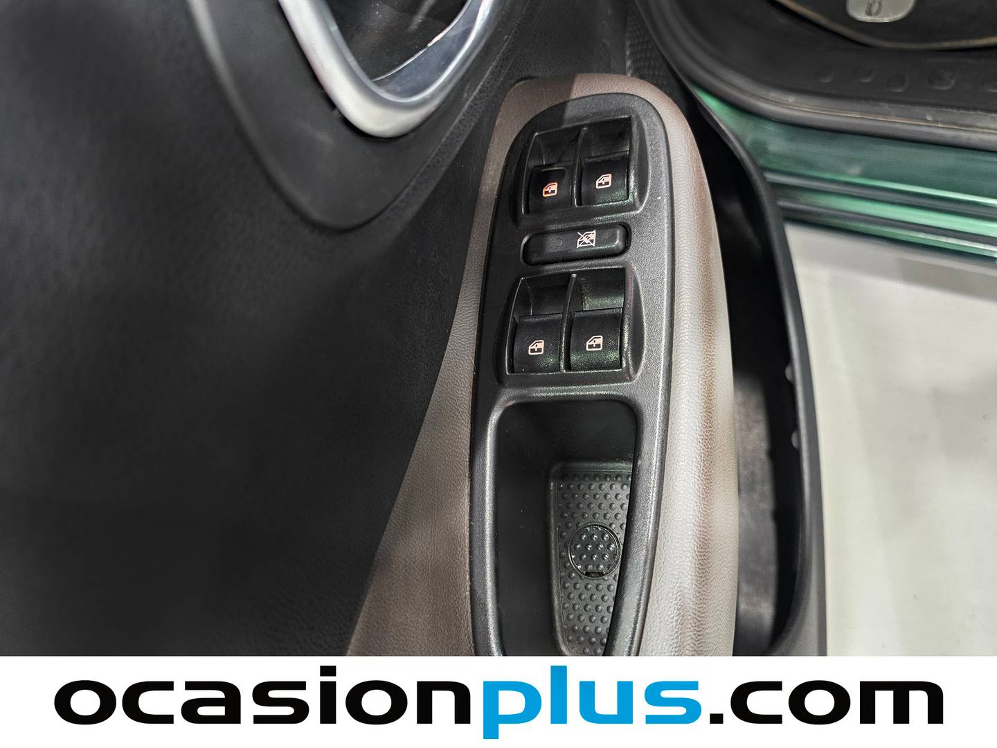 Foto Fiat 500L Fiat 500L 1.3 MultiJet II S&S Lounge  (95 CV)