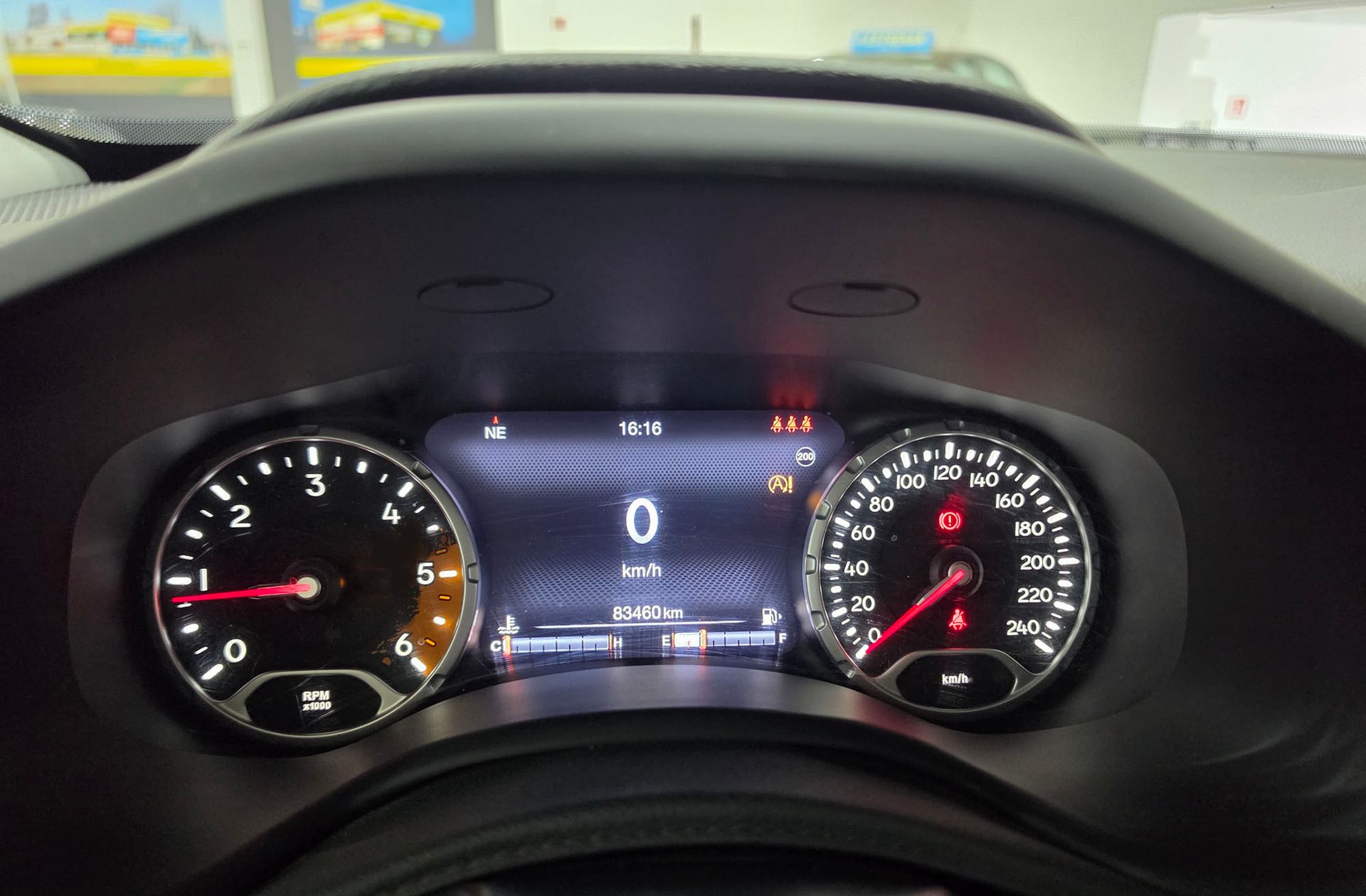 Jeep Renegade 1.6 MultiJet Limited 4x2 - foto 20