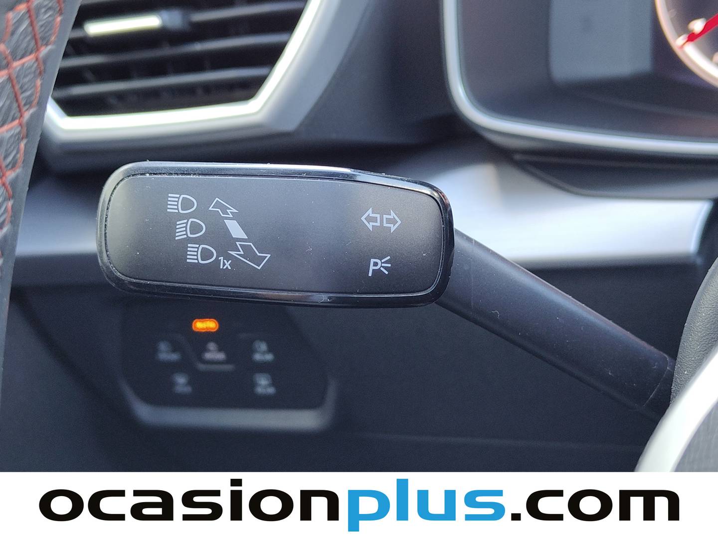 Seat León SEAT León 1.5 eTSI S&S FR Go L DSG (150 CV) automático