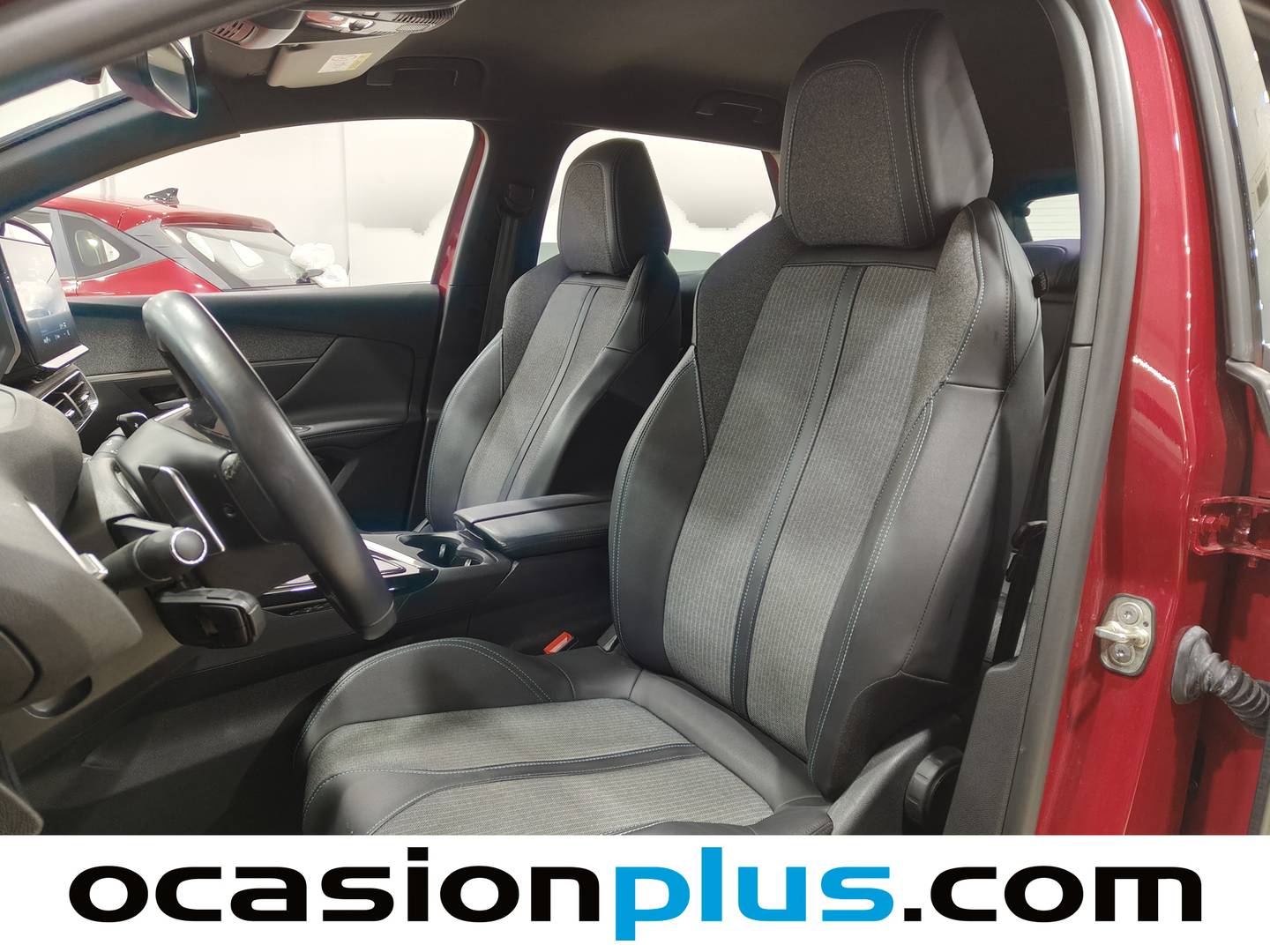 Foto Peugeot 3008 Hybrid Peugeot 3008 Hybrid 300 Allure Pack e-EAT8 (300 CV)