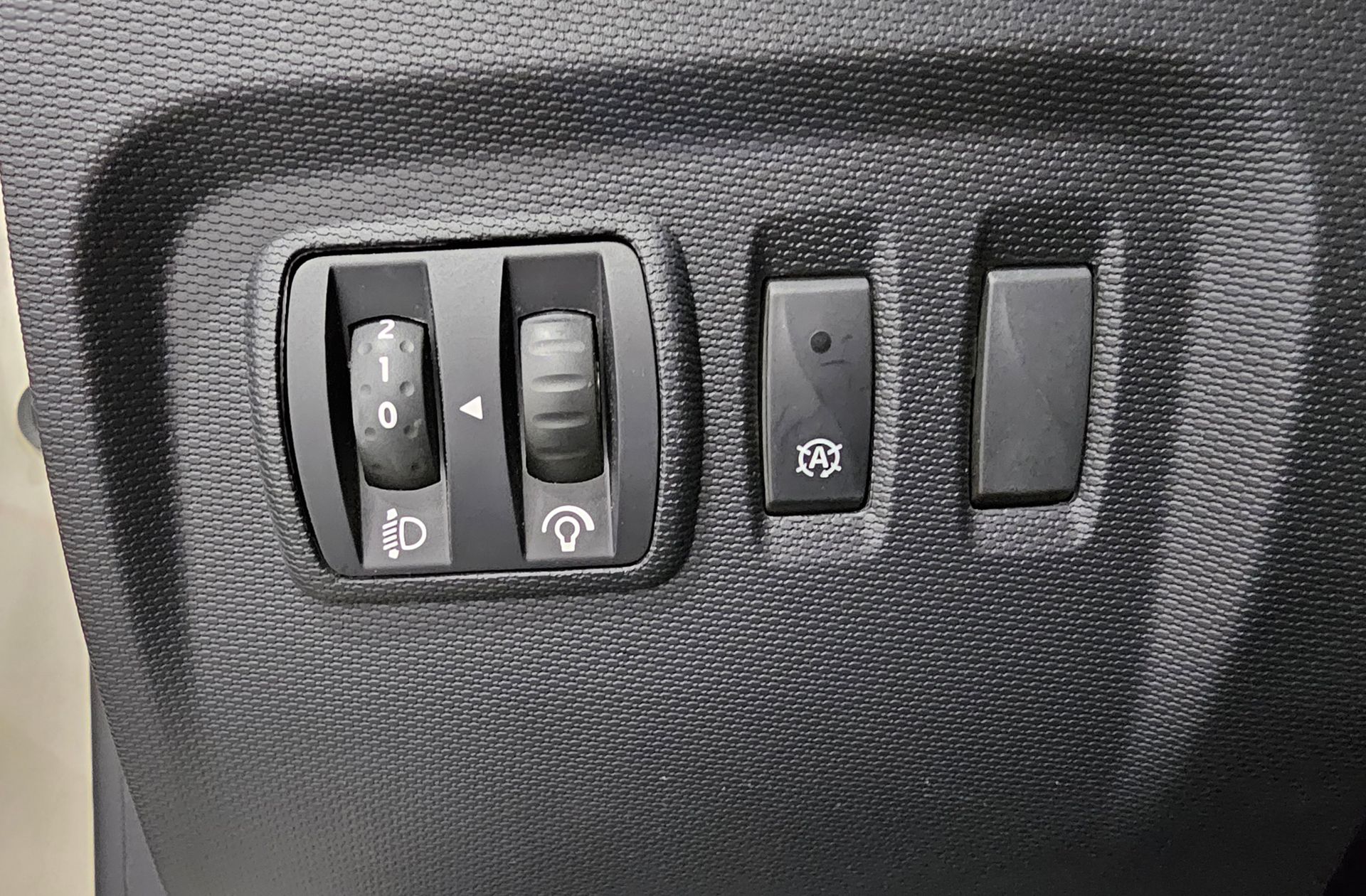 Renault Captur Zen Energy dCi eco2 - foto 11