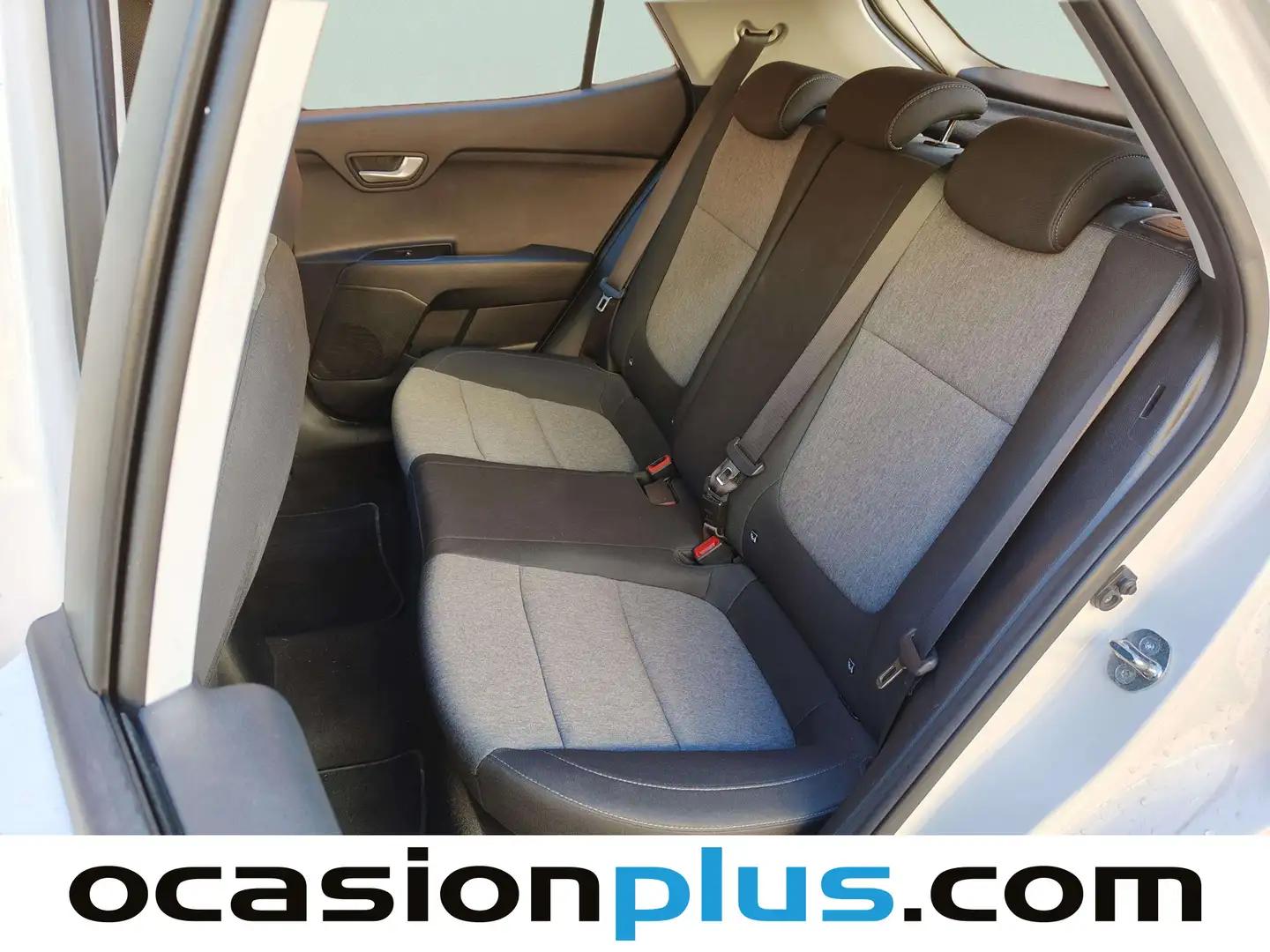 Foto KIA Stonic Kia Stonic 1.2 DPi Concept (84 CV)