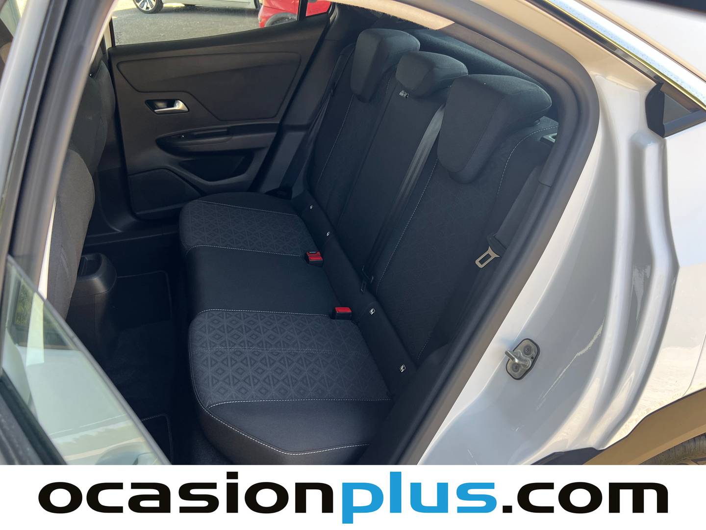 Foto Opel Mokka-e Opel Mokka-e BEV 50kWh Edition-e (136 CV)