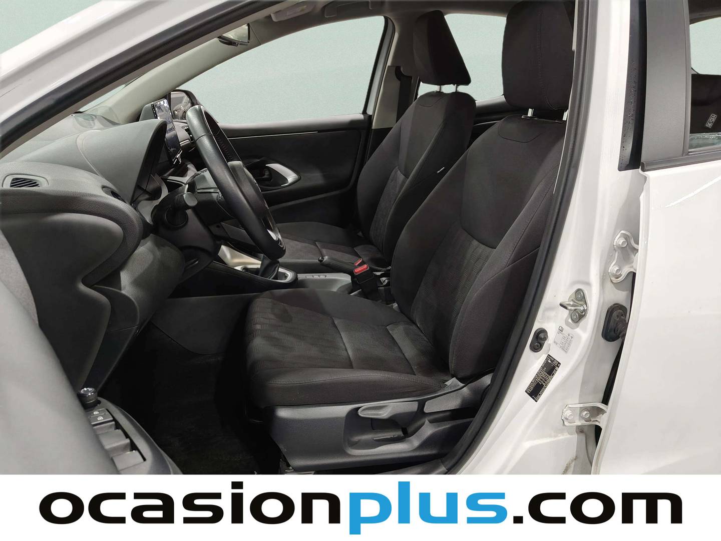 Foto asientos delanteros Toyota Yaris Toyota Yaris 1.5 S-Edition (125 CV)