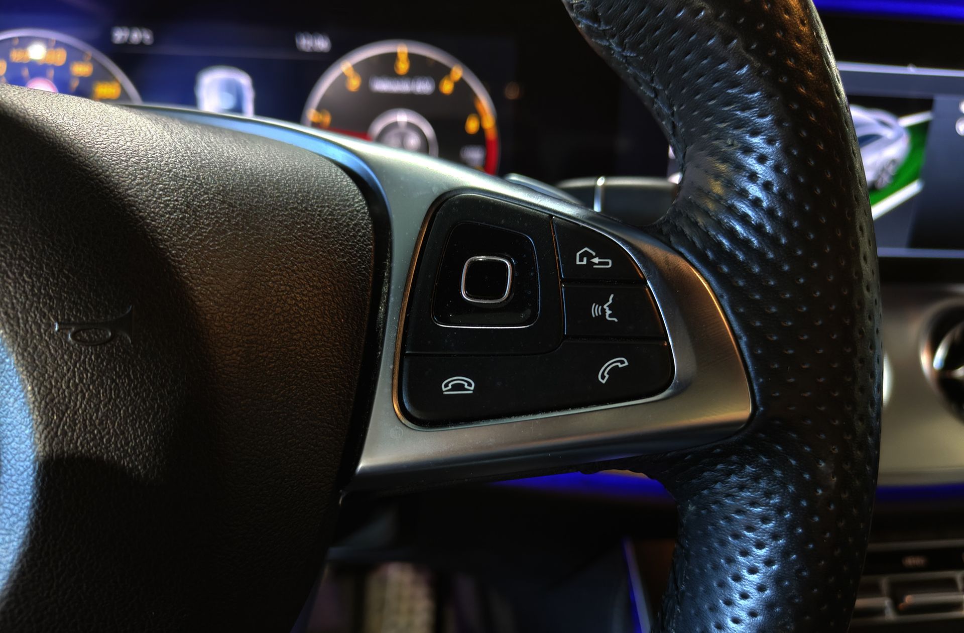 Mercedes-Benz Clase E E 220 d Coupe Pack AMG - foto 25