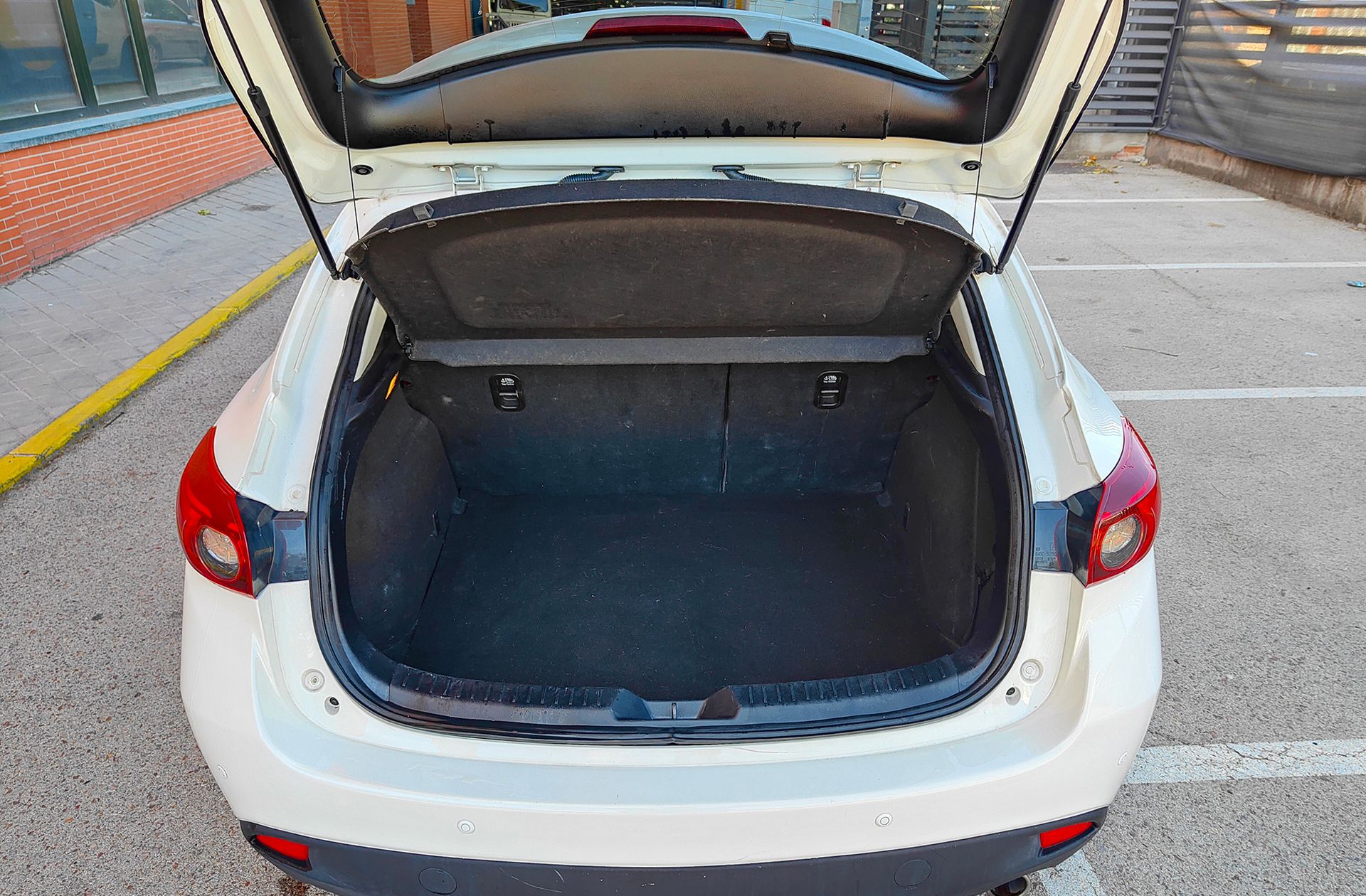 Mazda Mazda3 1.5 DE Style - foto 15