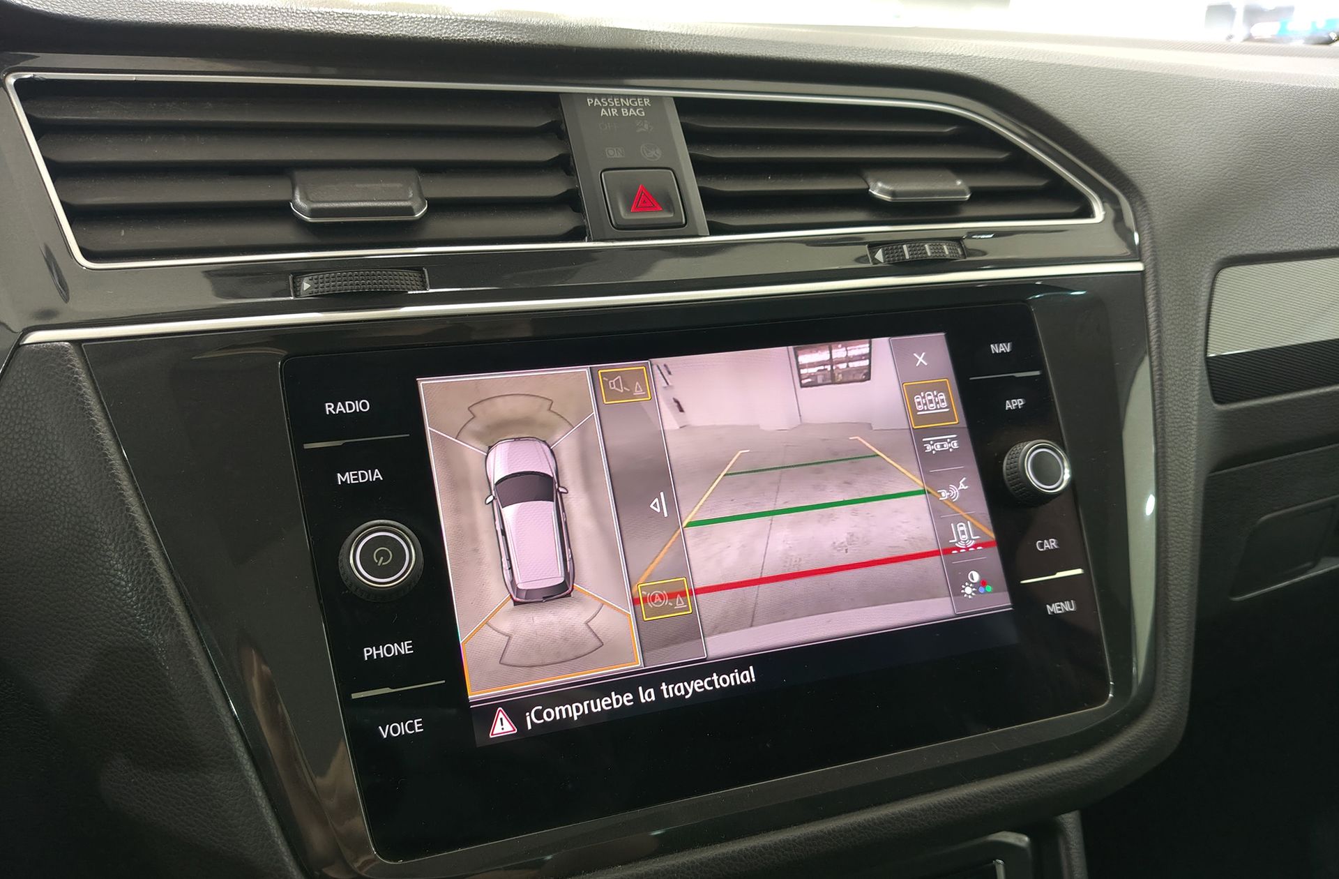 Volkswagen Tiguan Sport 2.0 TDI - foto 10