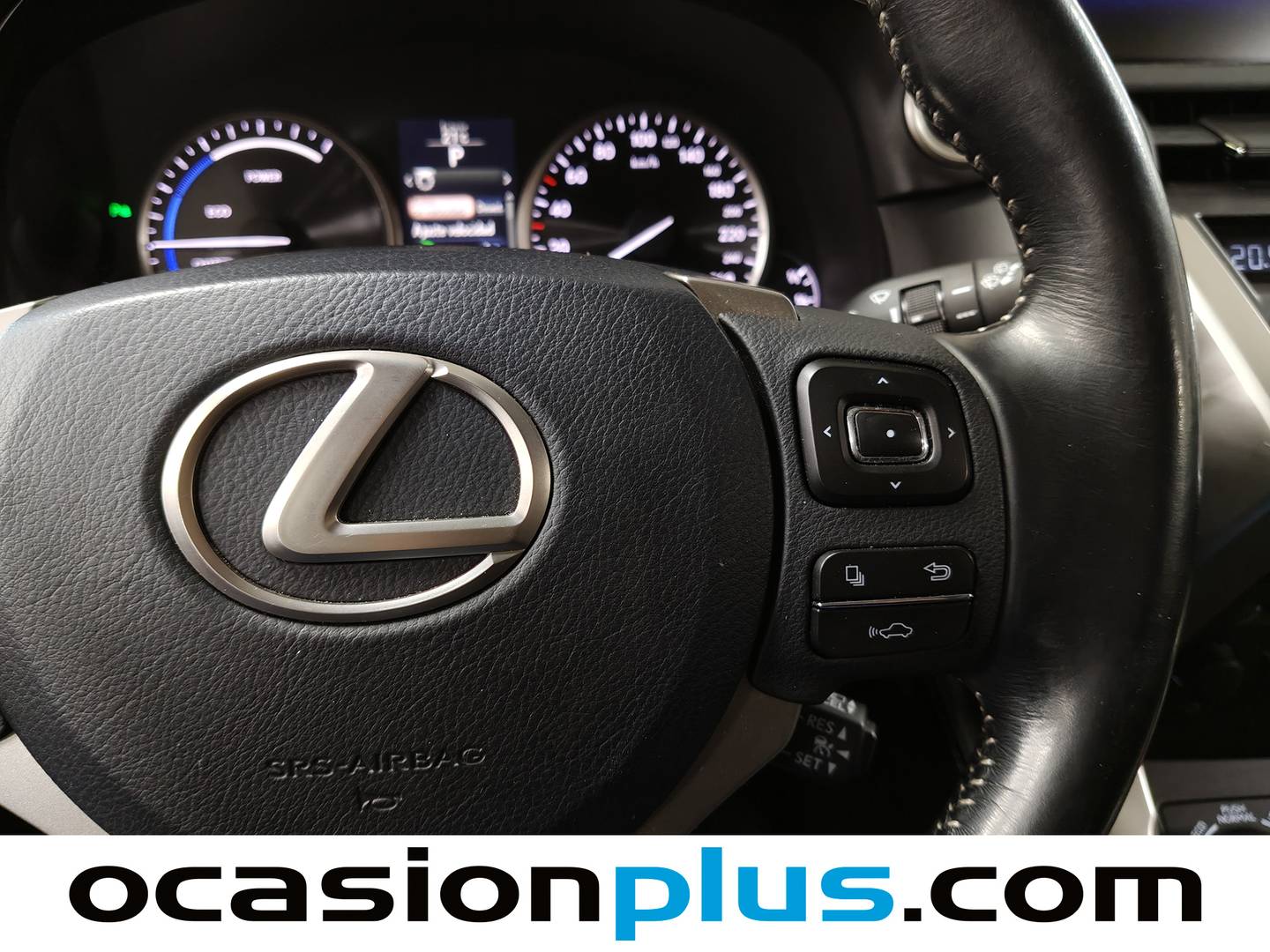 Lexus NX Lexus NX 300h Executive 4WD + Navibox (197 CV) al mejor precio