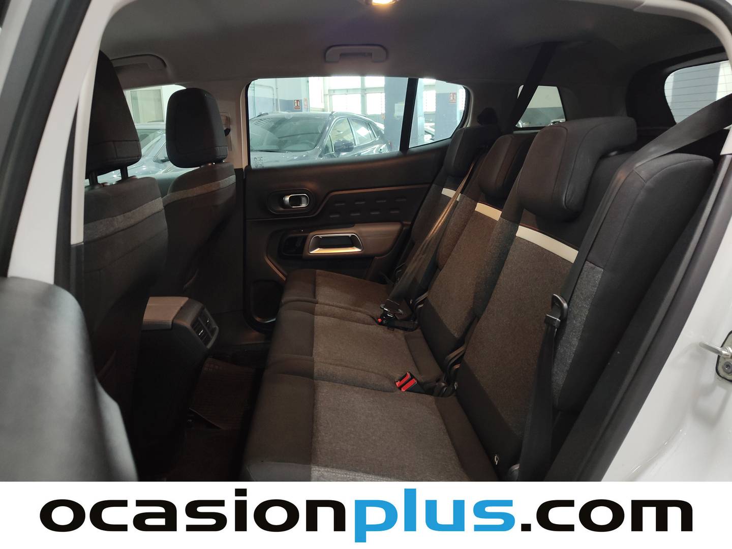 Foto asientos traseros Citroën C5 Aircross Citroën C5 Aircross PureTech 130 S&S Live (131 CV)
