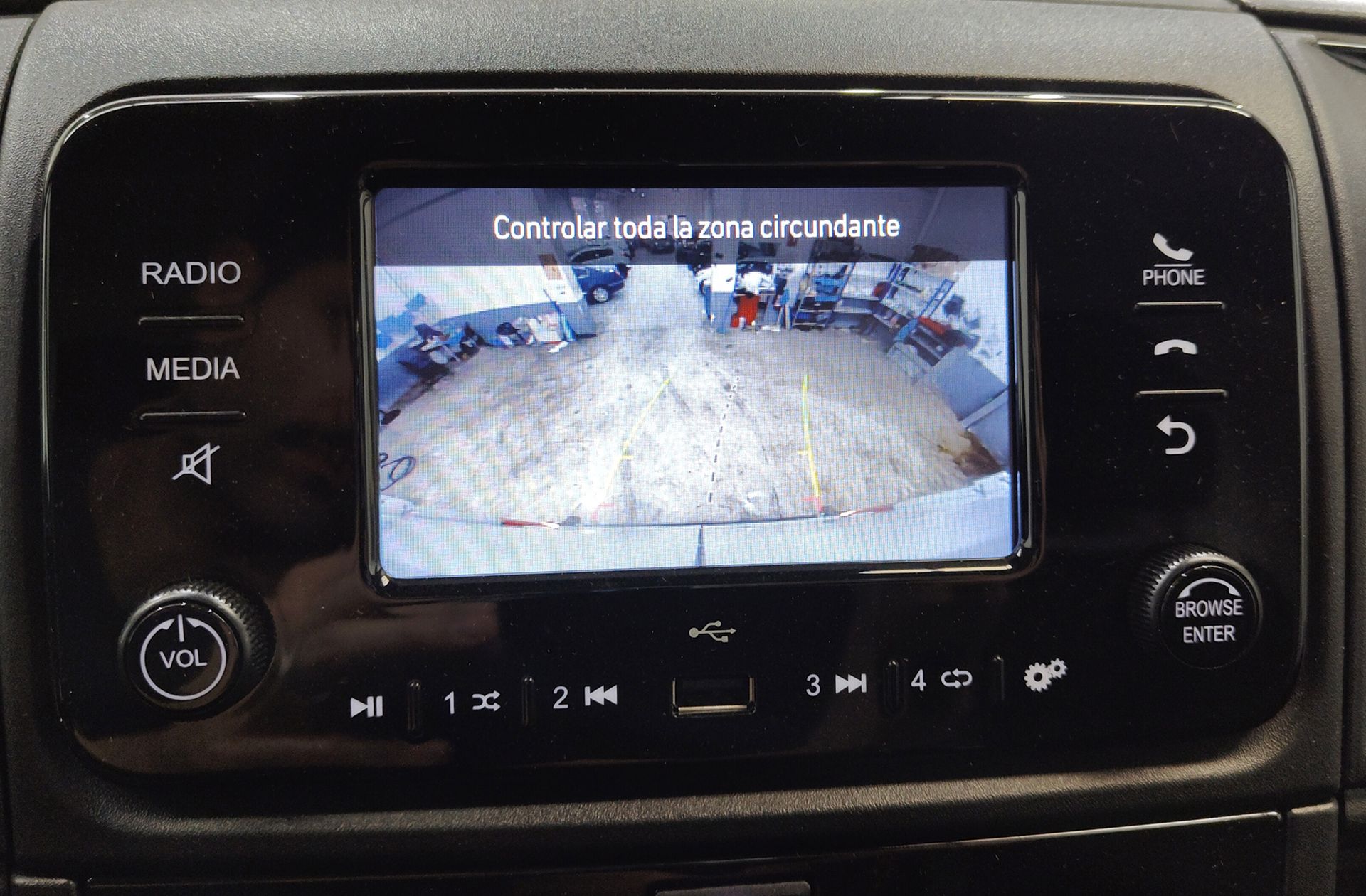 Citroën Jumper Furgon BlueHDi 140 35 L3H2 - foto 7