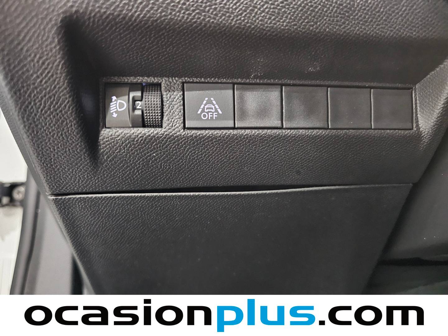 Foto Peugeot 2008 Peugeot 2008 PureTech 100 S&S Allure (100 CV)