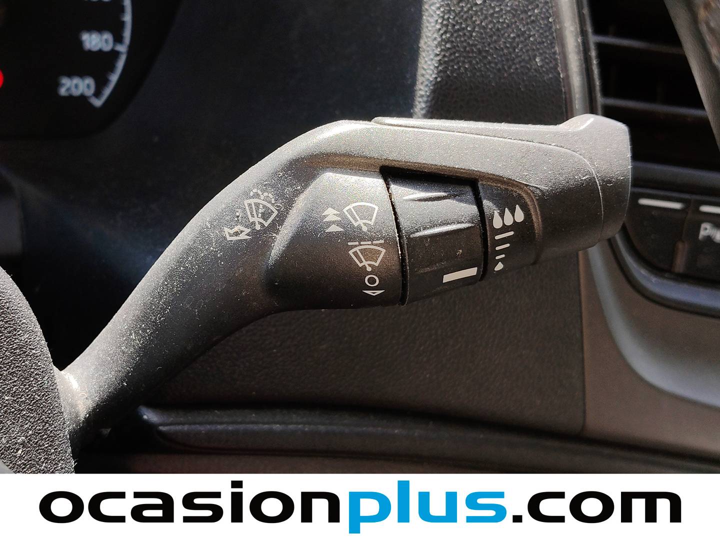 Extras del Ford Transit Ford Transit Furgon 350 L3H2 Trend RWD (130 CV)