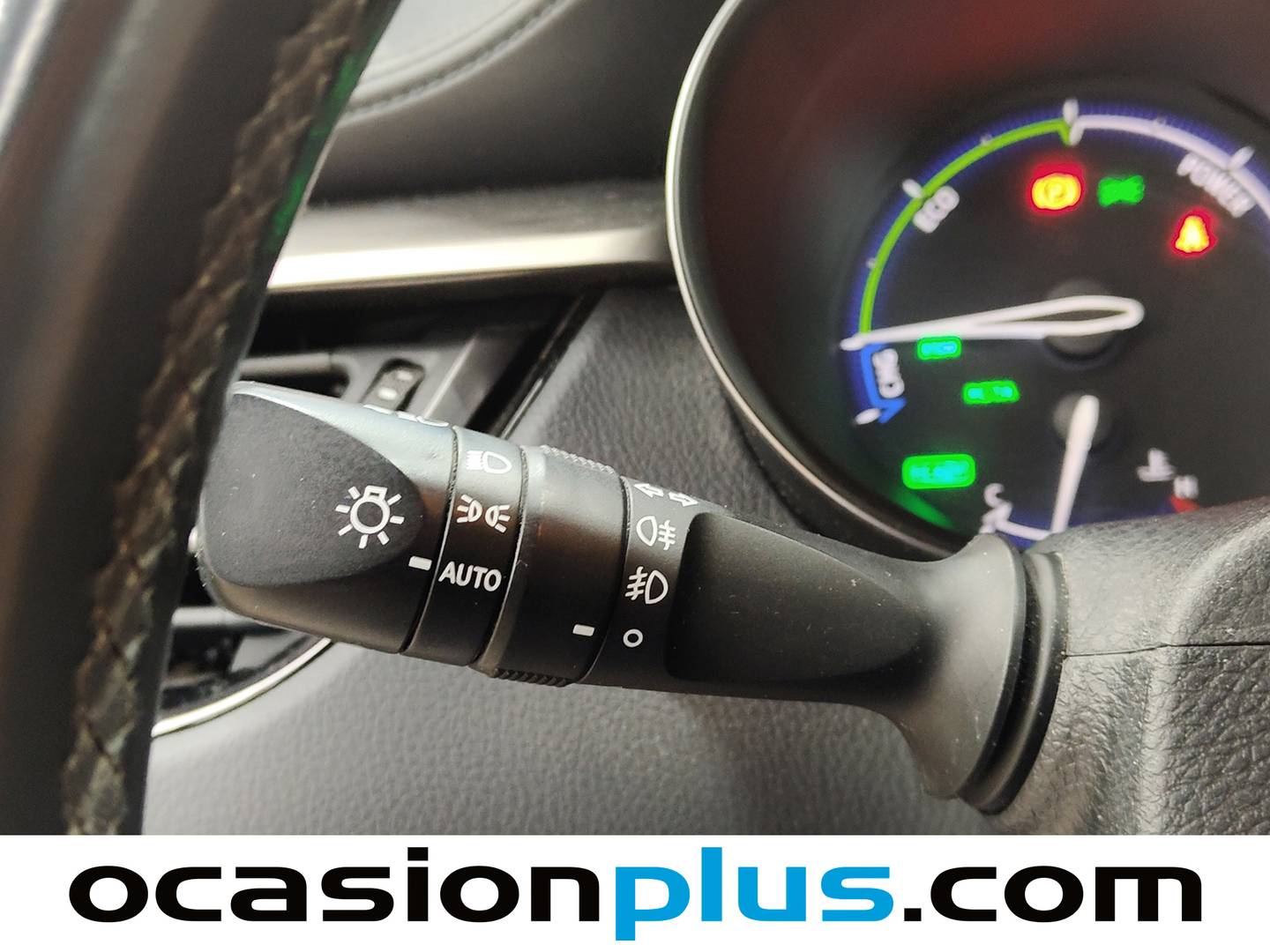 Foto Toyota C-HR Toyota C-HR 1.8 125H Advance (122 CV)