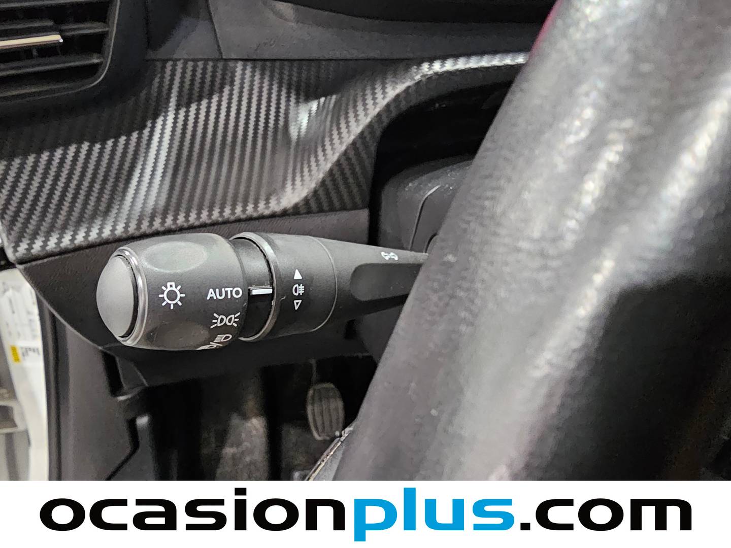 Foto Peugeot 2008 Peugeot 2008 PureTech 130 S&S Allure Pack (130 CV)